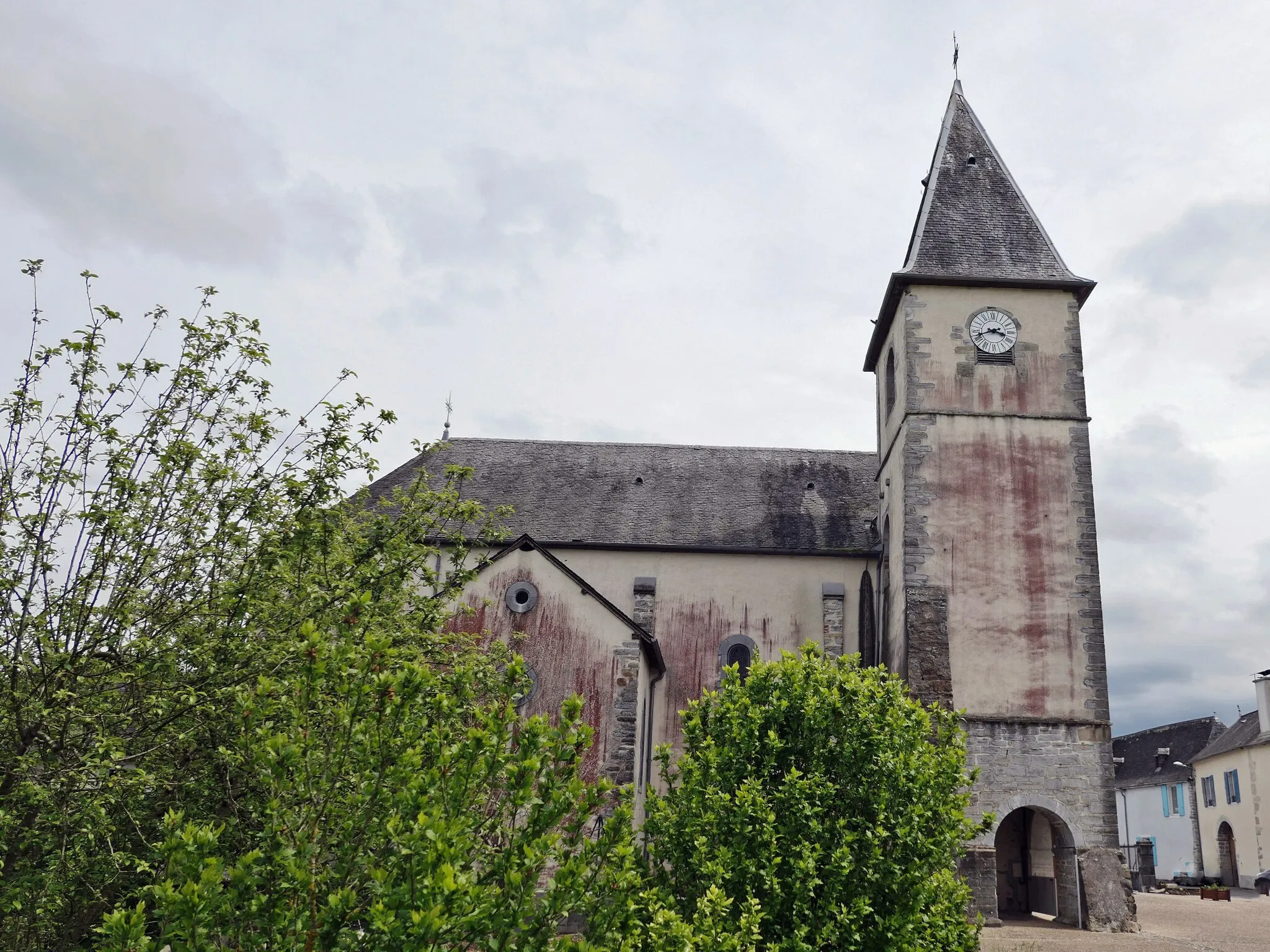 Photo showing: Église Saint-Pierre d'Escou