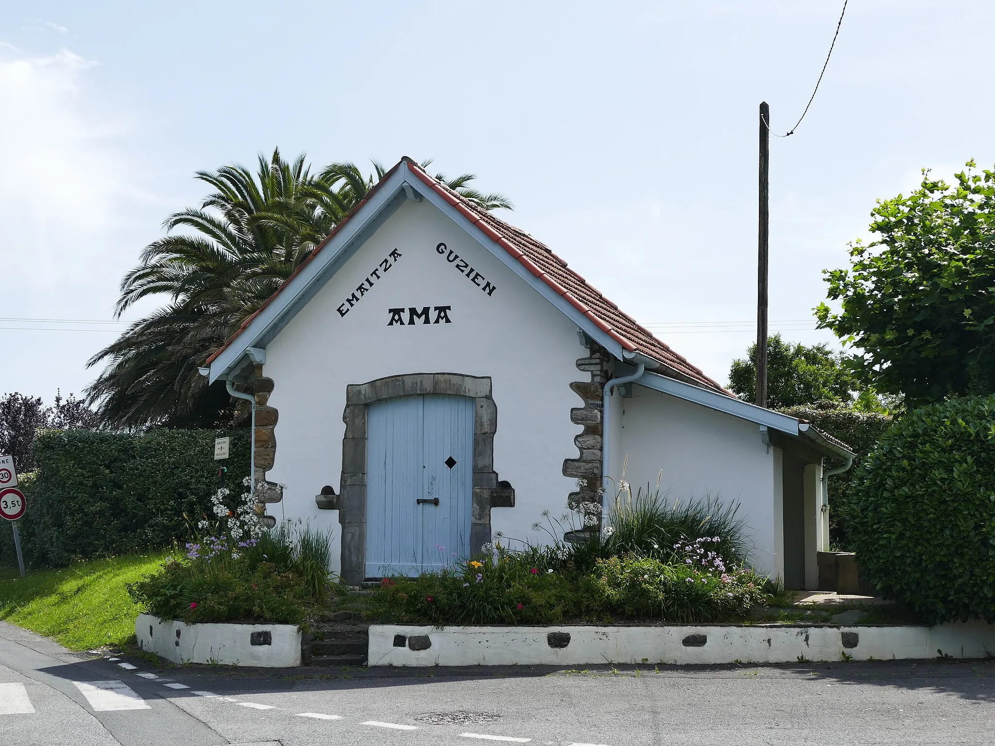 Photo showing: Chapel in Arbonne (Pyrénées-Atlantiques, Nouvelle-Aquitaine, France).