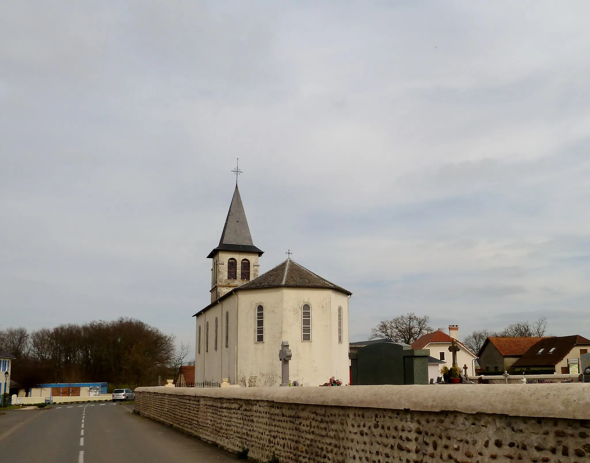 Photo showing: Église de Lasclaveries