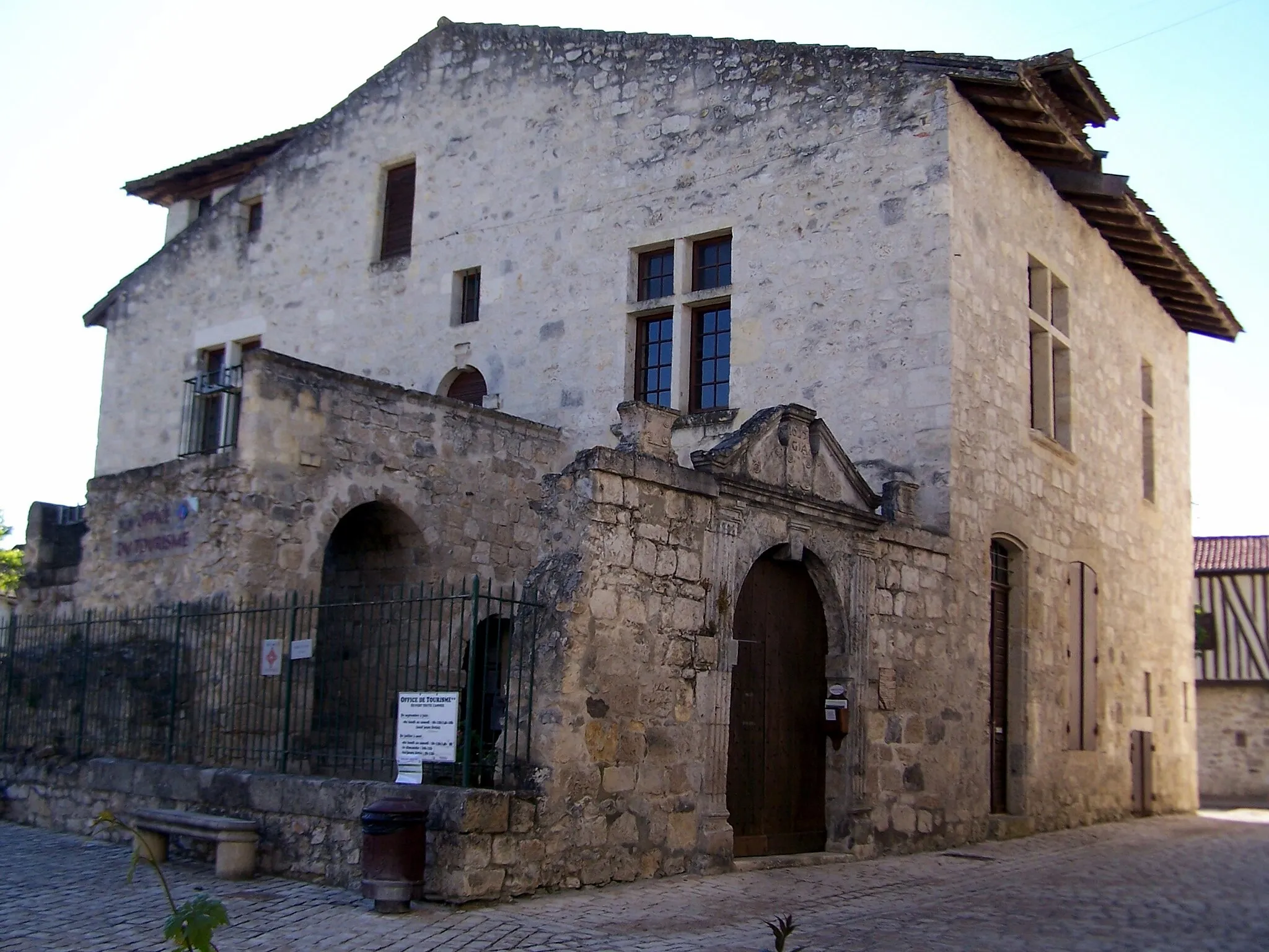 Photo showing: King's house of Casteljaloux (Lot-et-Garonne, France)