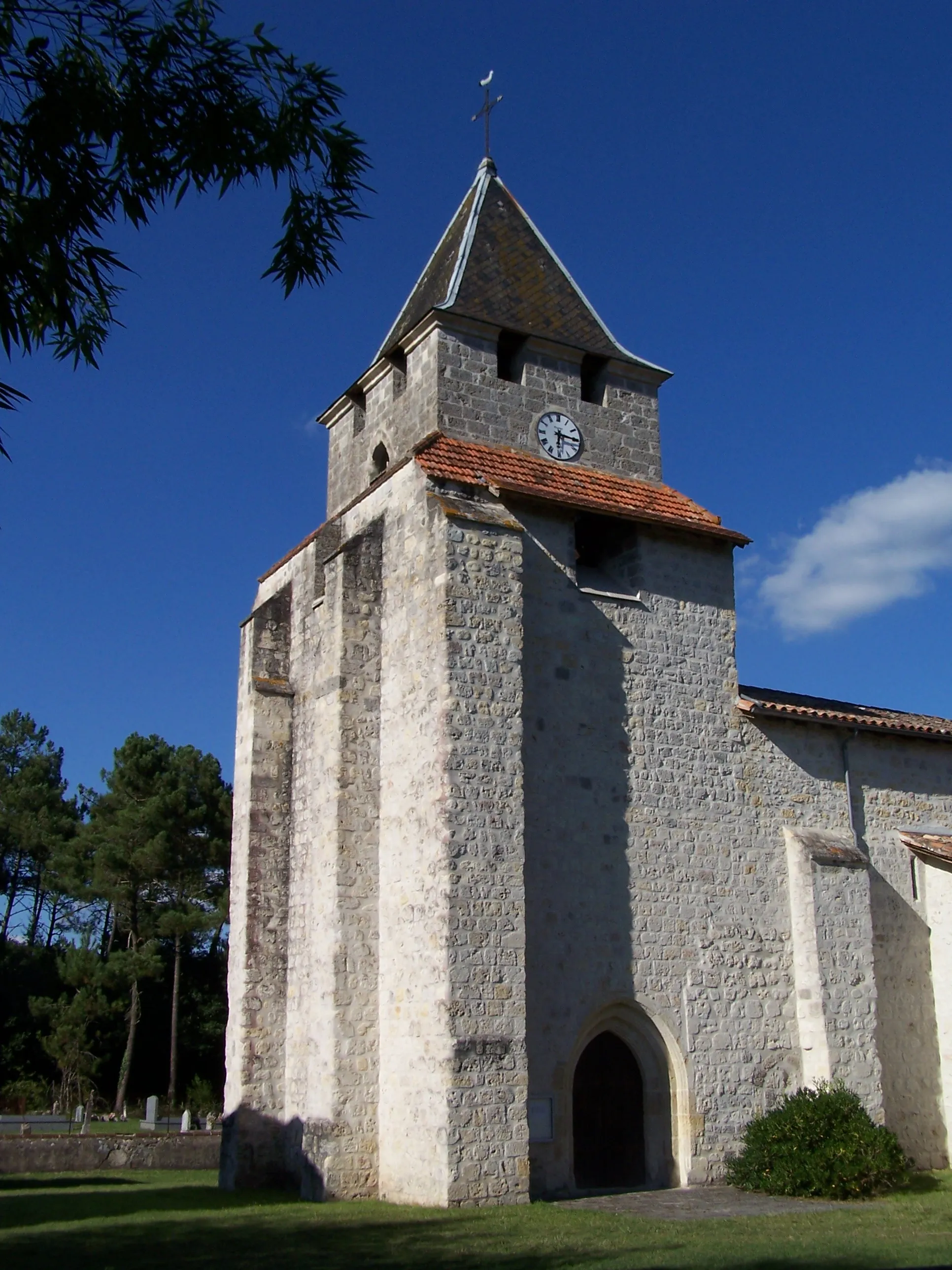 Photo showing: Saint Laurent church of Sauméjan (Lot-et-Garonne, France)