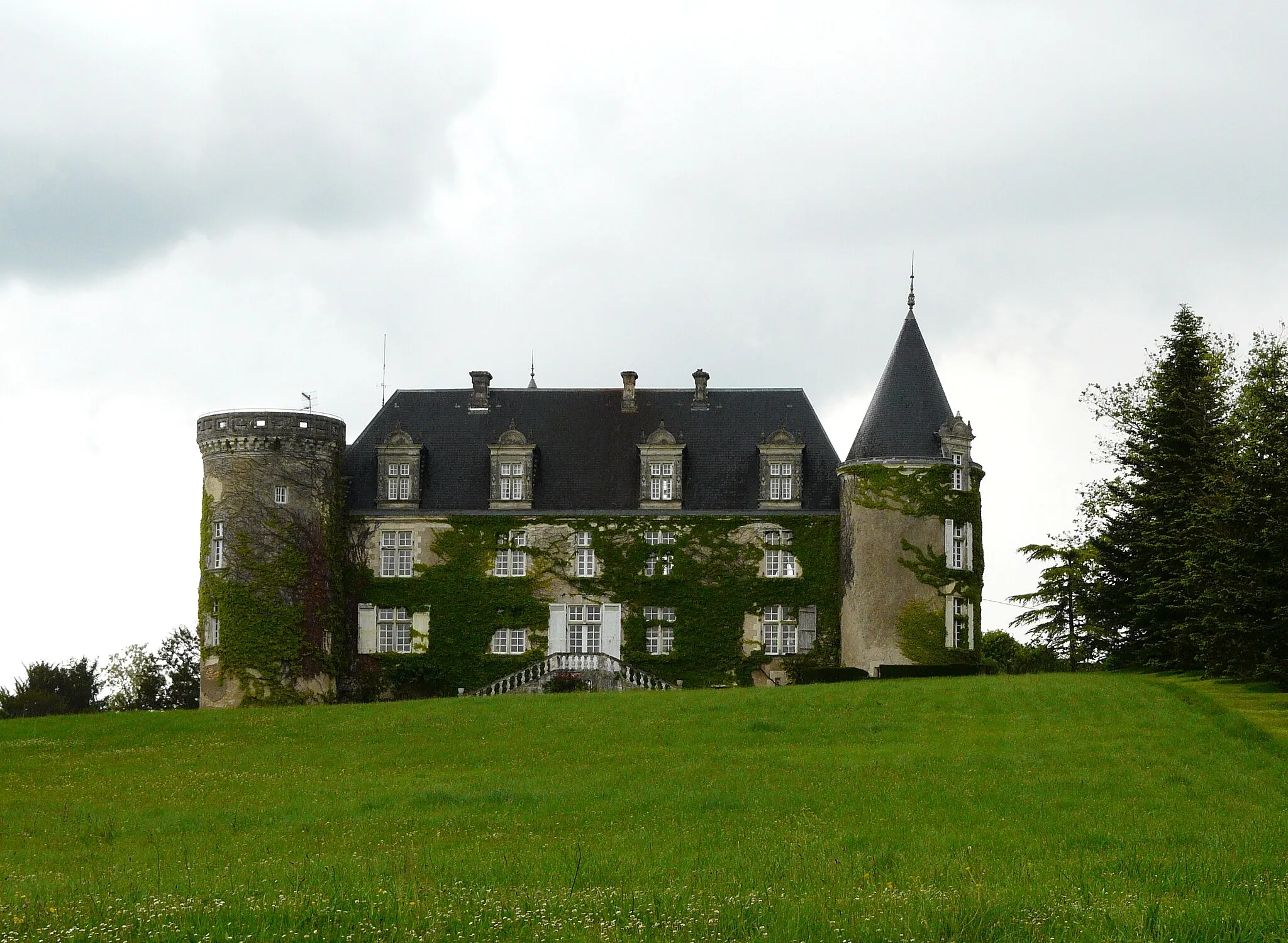 Photo showing: Le château de la Côte à Biras