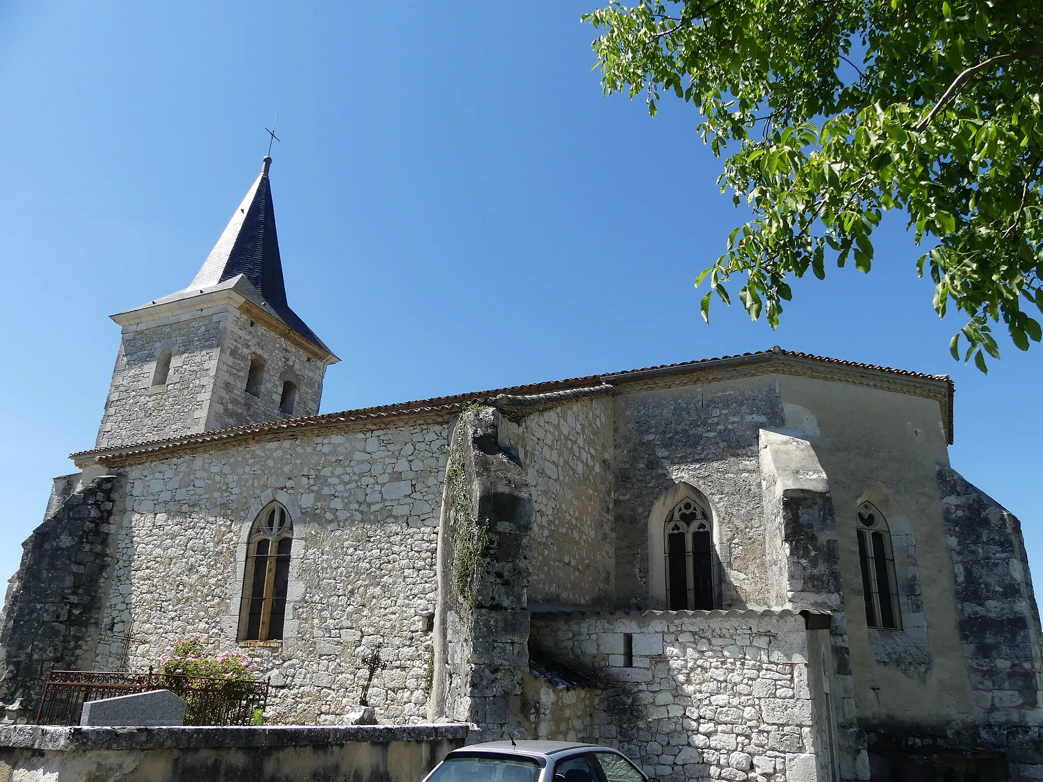 Photo showing: L'église d'Eyrenville, commune de Plaisance, Dordogne, France.
