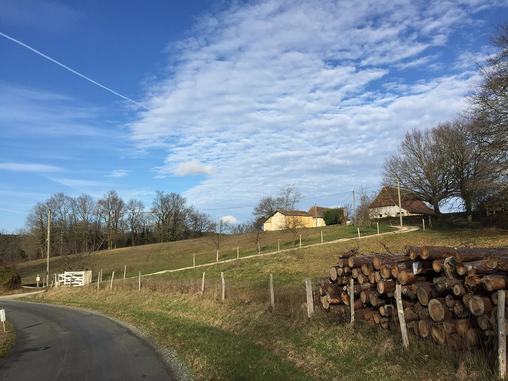 Photo showing: Hameau de la commune de Fraisse en Dordogne