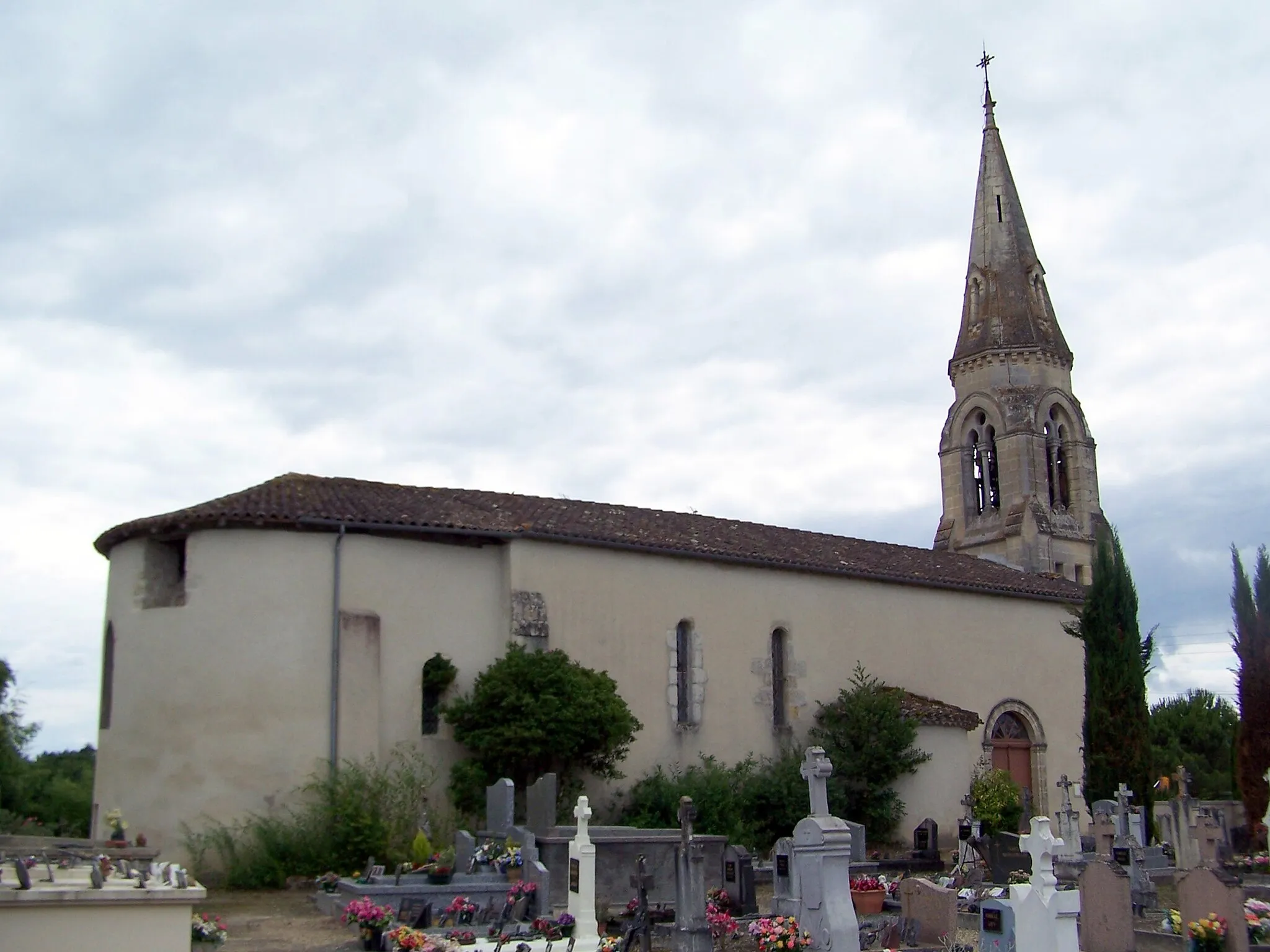 Photo showing: Church Saint-Étienne of Lavazan (Gironde, France)