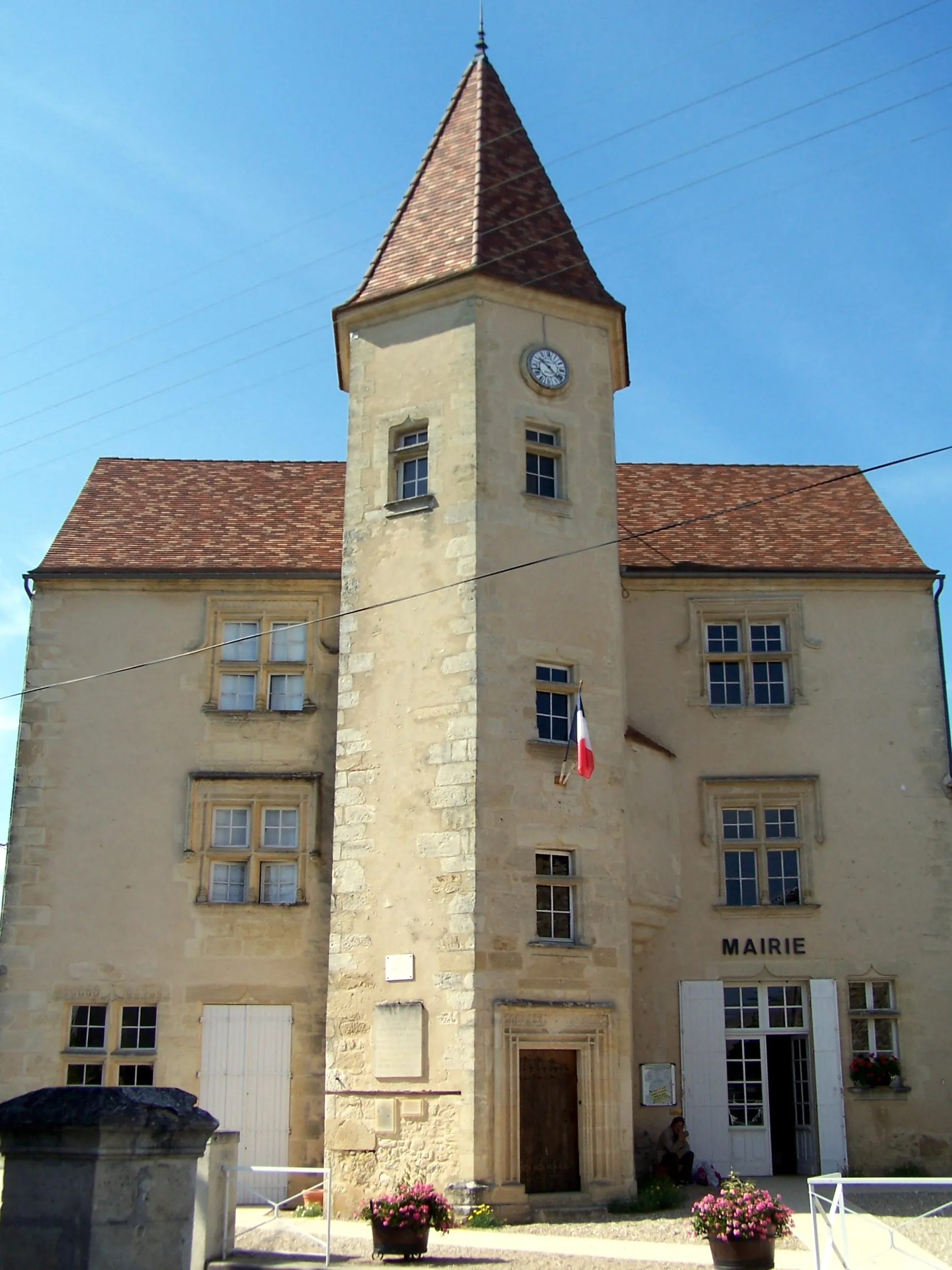 Photo showing: Town hall of Ruch (Gironde, France)