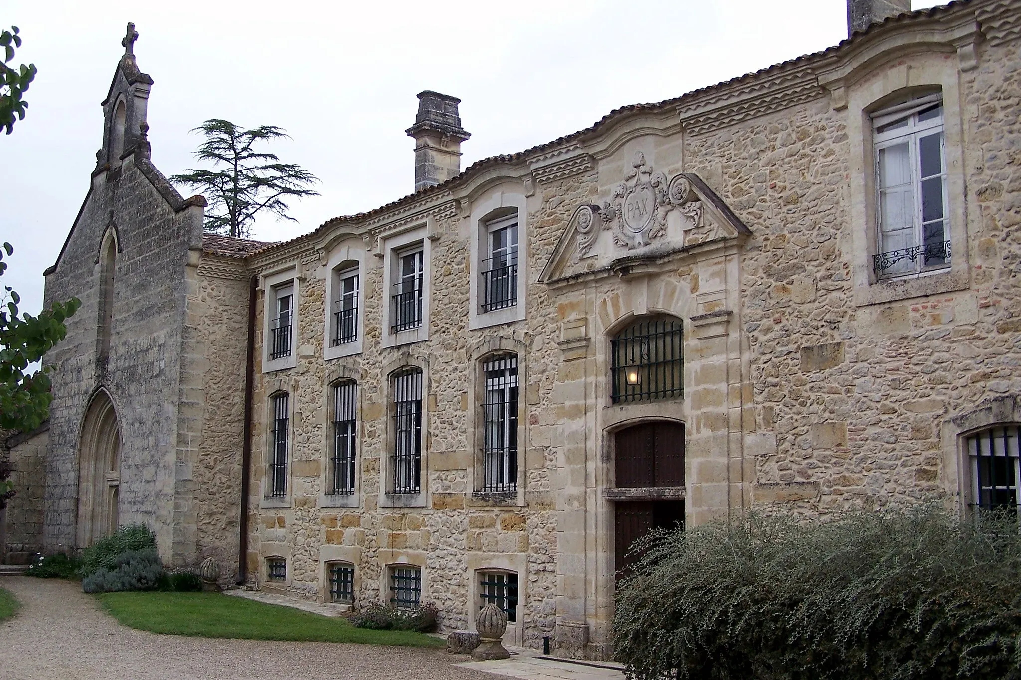 Photo showing: Abbey Sainte-Marie du Rivet in Auros (Gironde, France)