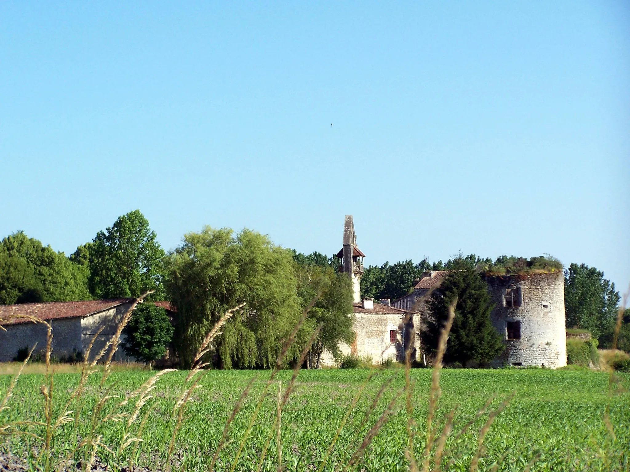 Photo showing: Castle of Noaillan (Gironde, France)