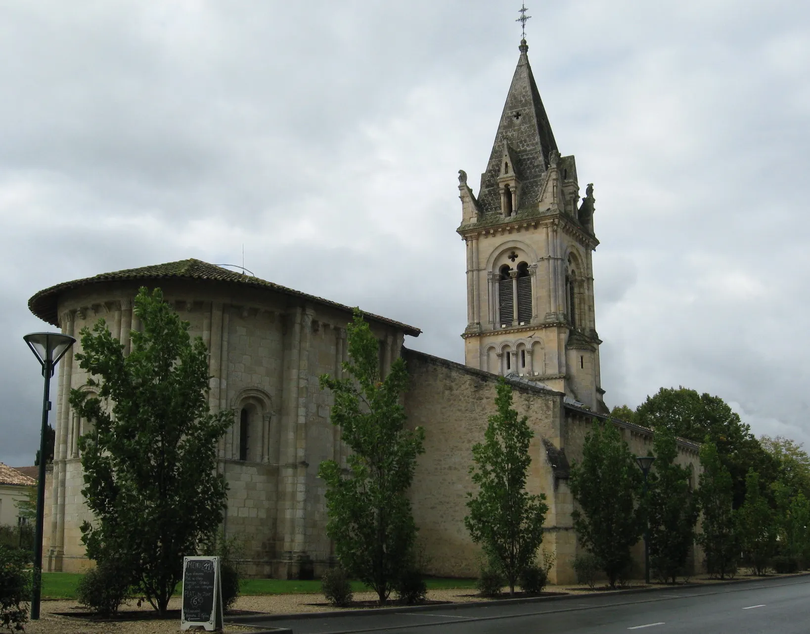 Photo showing: Façade principale du château Margaux (Médoc, Gironde, France)