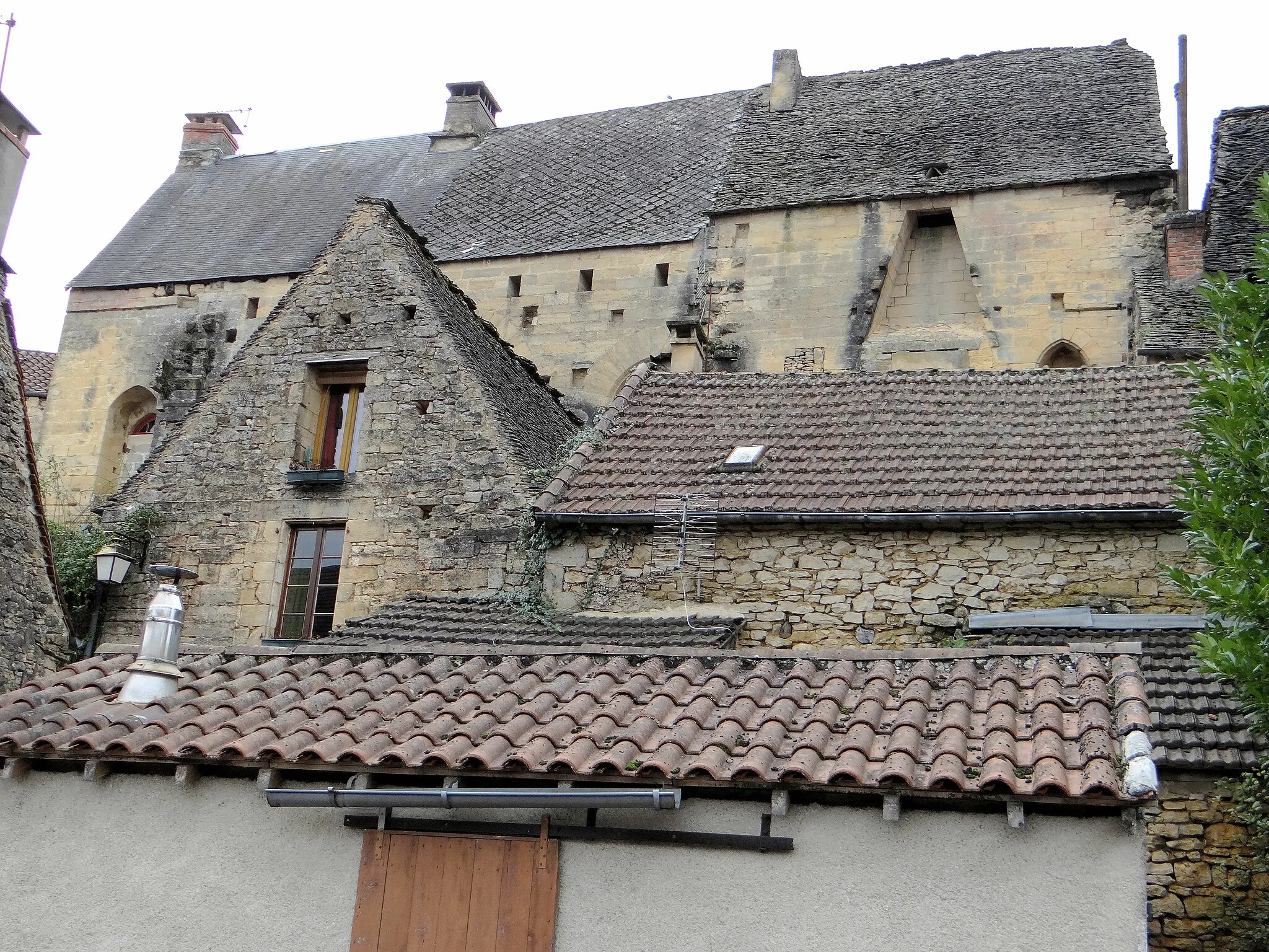 Photo showing: Salignac-Eyvigues - Maison noble des Croisiers de Salignac - Façade arrière