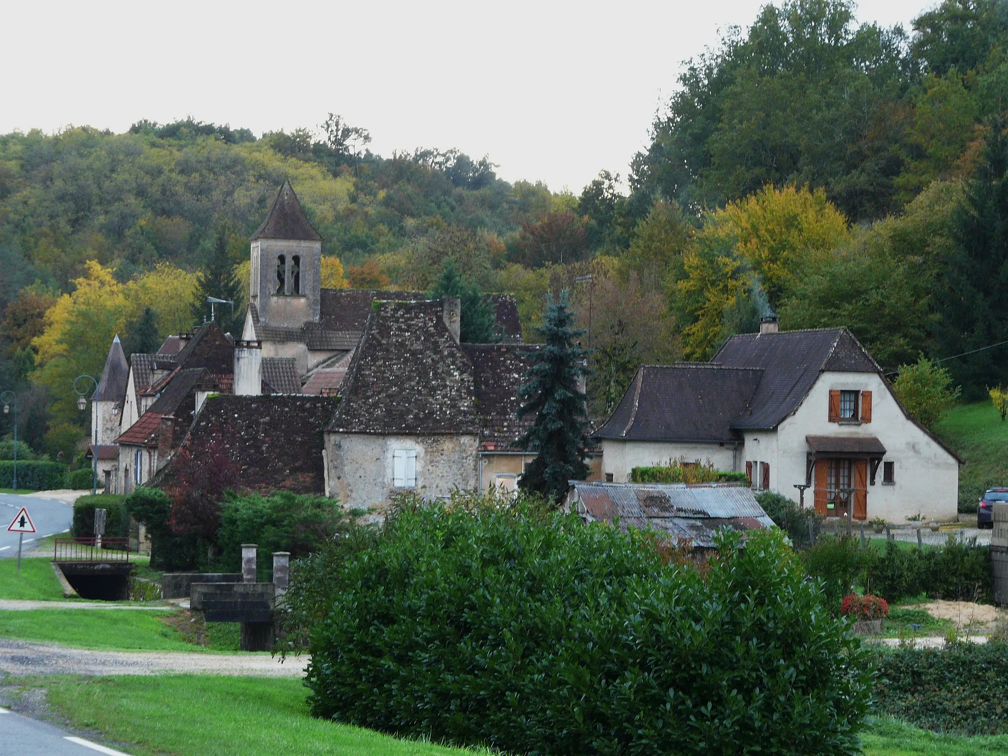Photo showing: Le village de Saint-Félix-de-Reillac, Saint-Félix-de-Reillac-et-Mortemart, Dordogne, France.