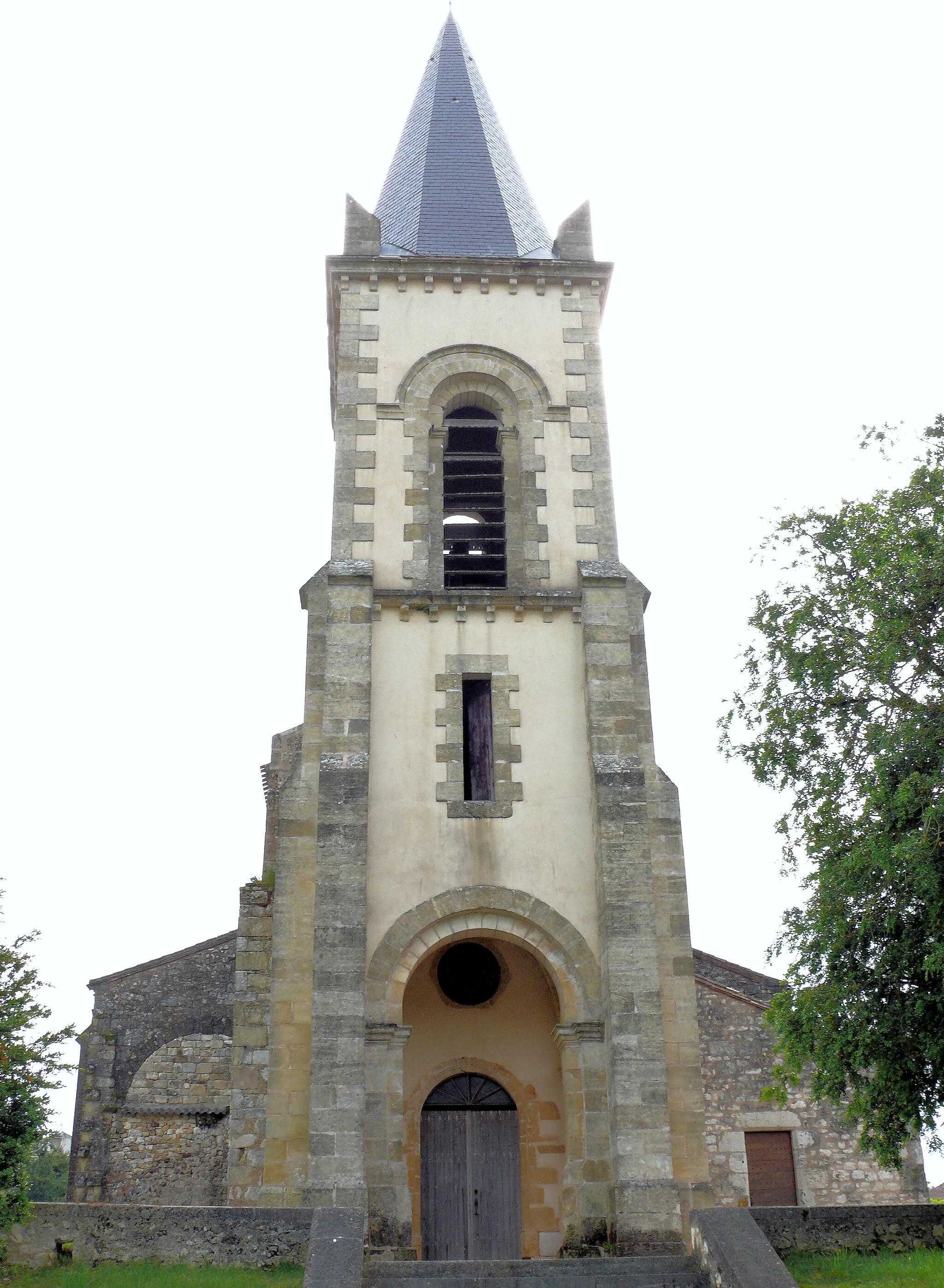 Photo showing: Capdrot - Eglise Notre-Dame-de-l'Assomption - Clocher-porche