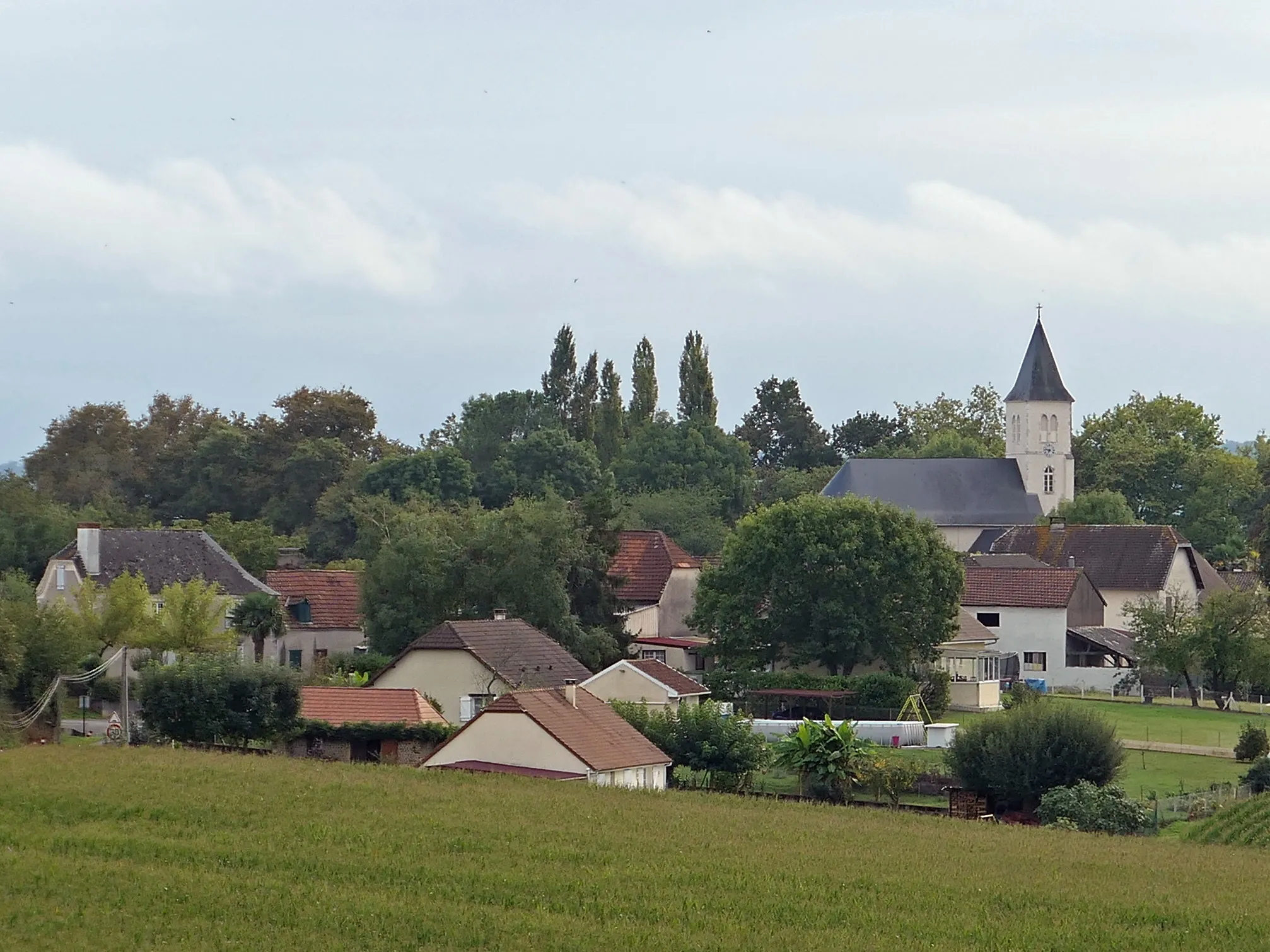 Photo showing: Église Saint-Aignan de Momas