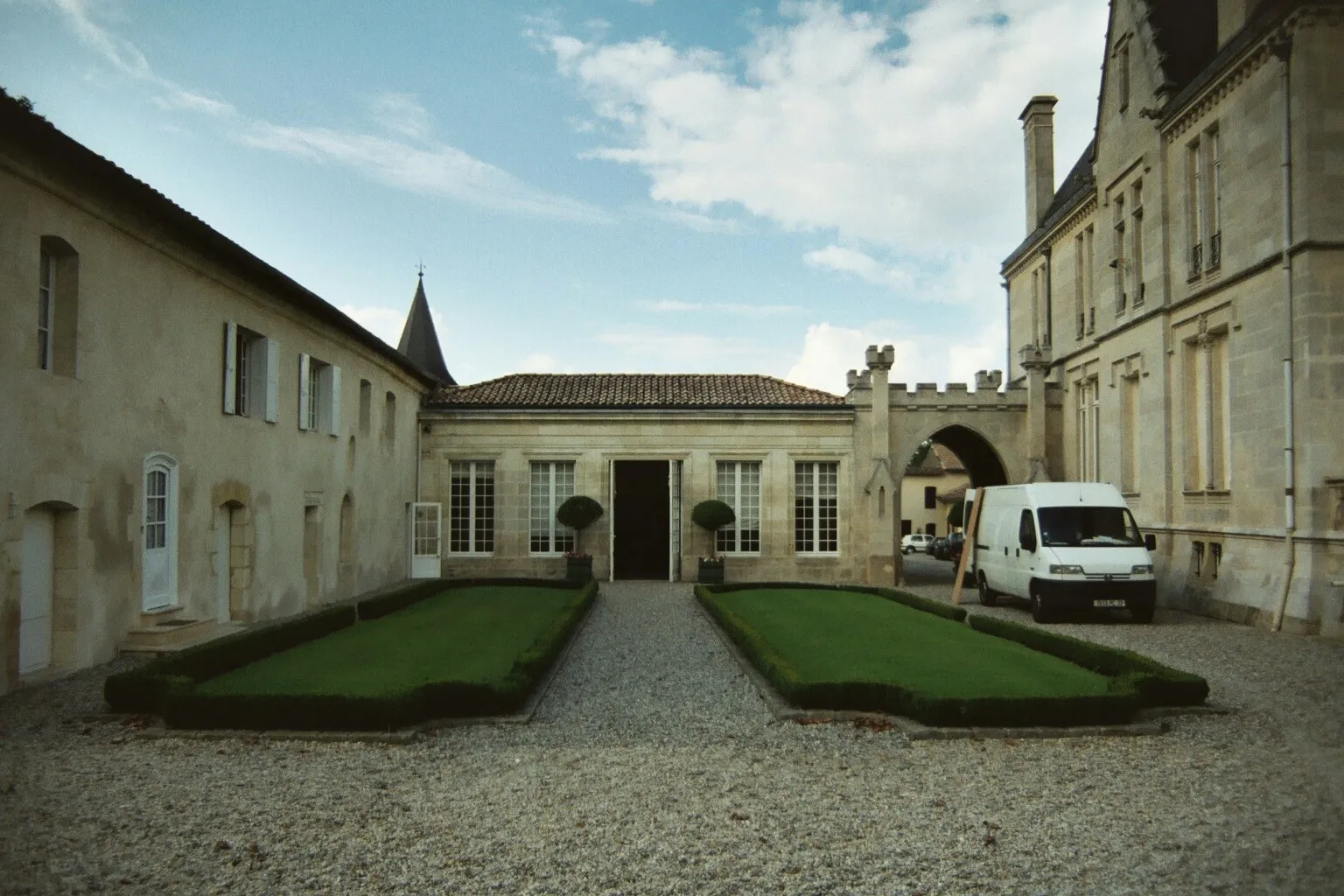 Photo showing: Château Pape Clément