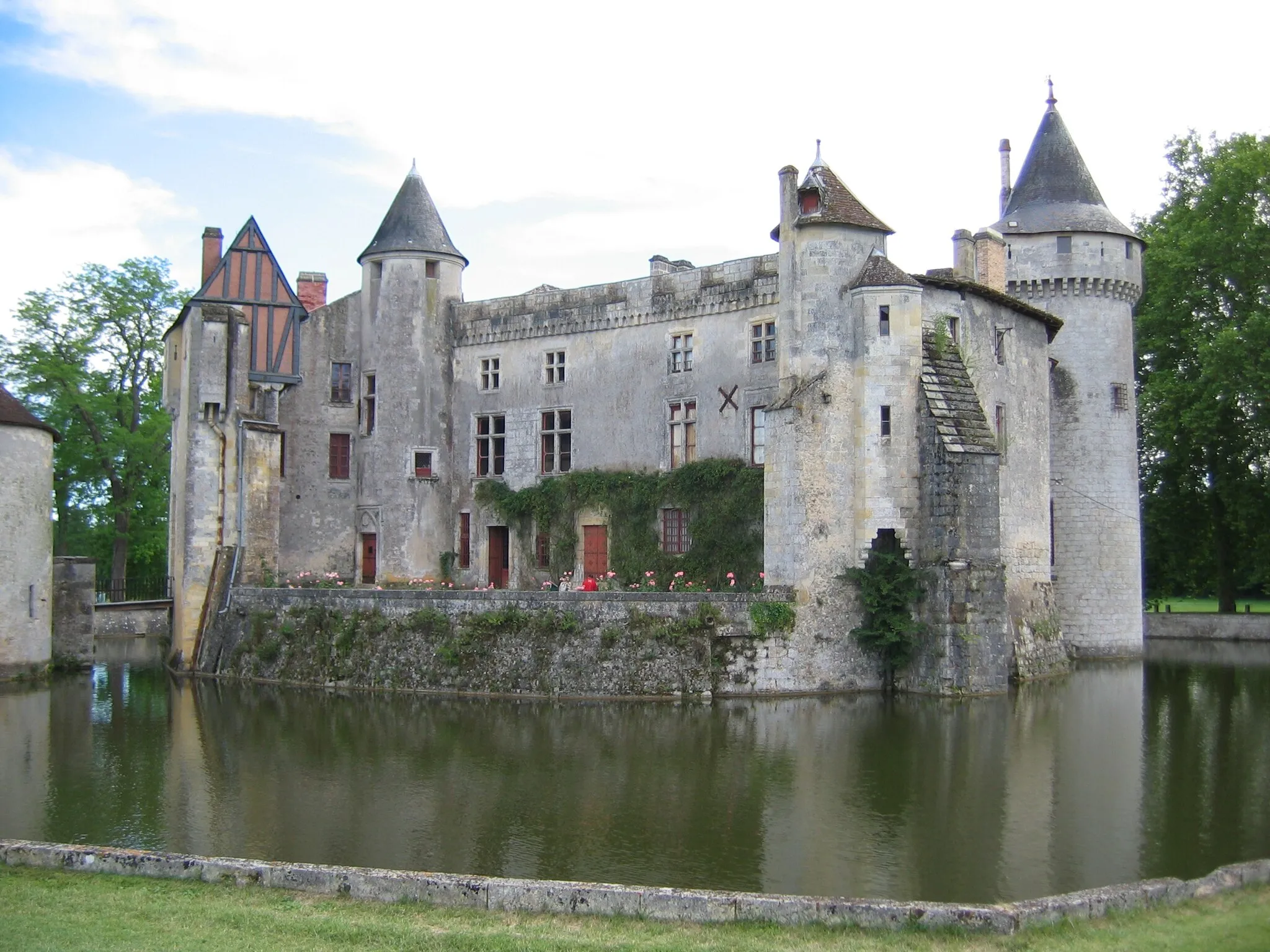 Photo showing: Château de la Brède (Montesquieu), Gironde, France