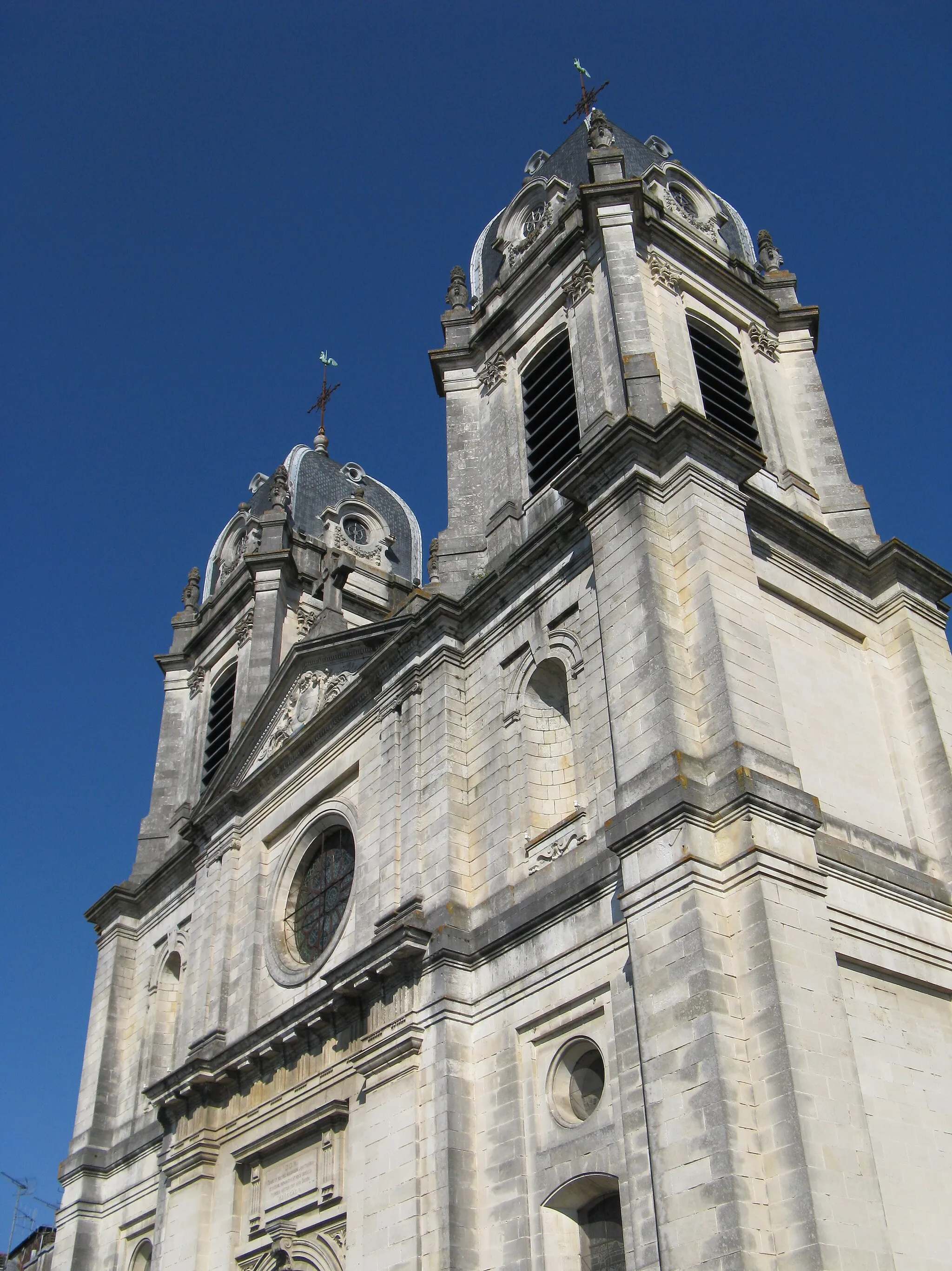 Photo showing: Cathédrale de Dax 1
