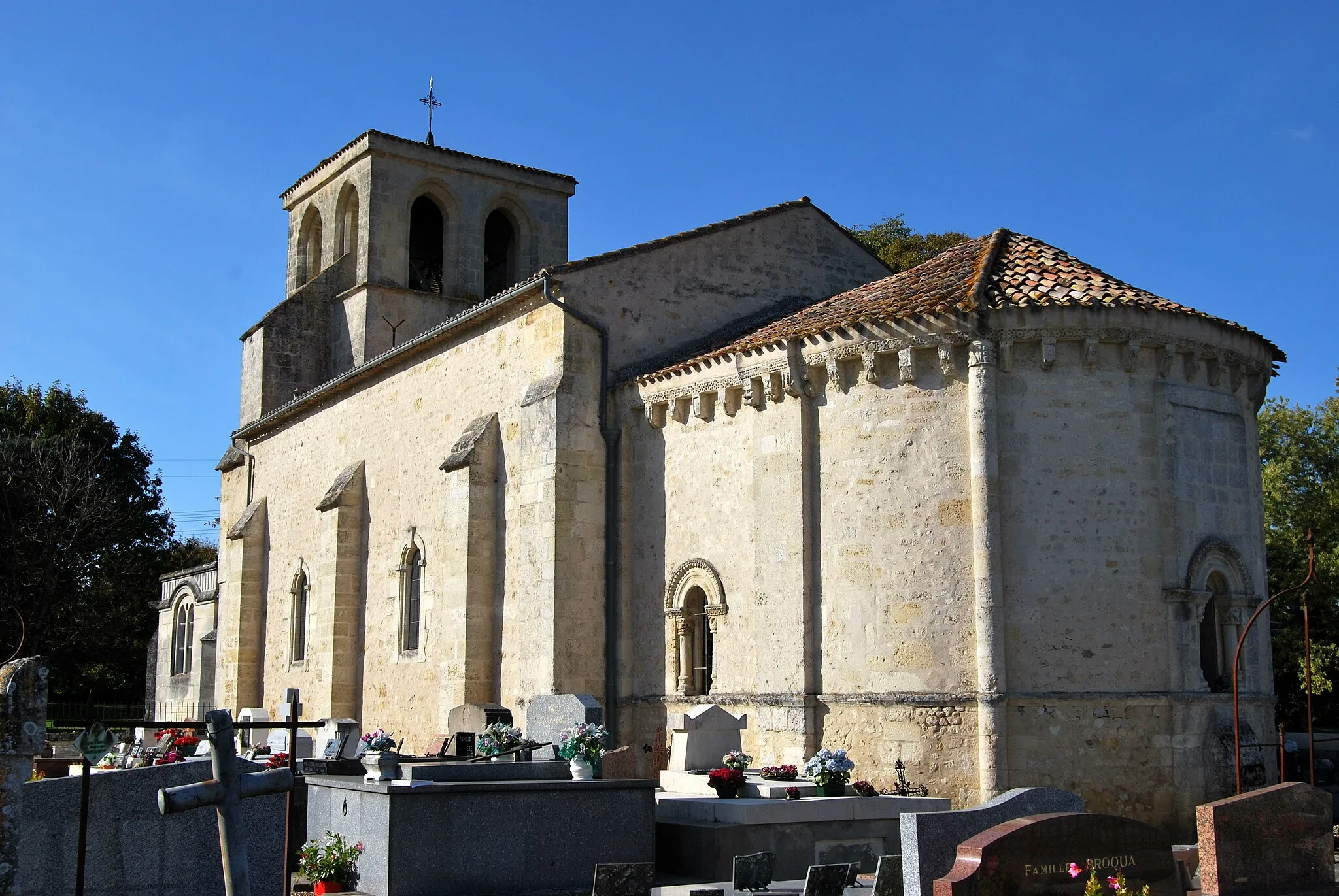 Photo showing: Eglise St Seurnin d'Artigues-près-Bordeaux