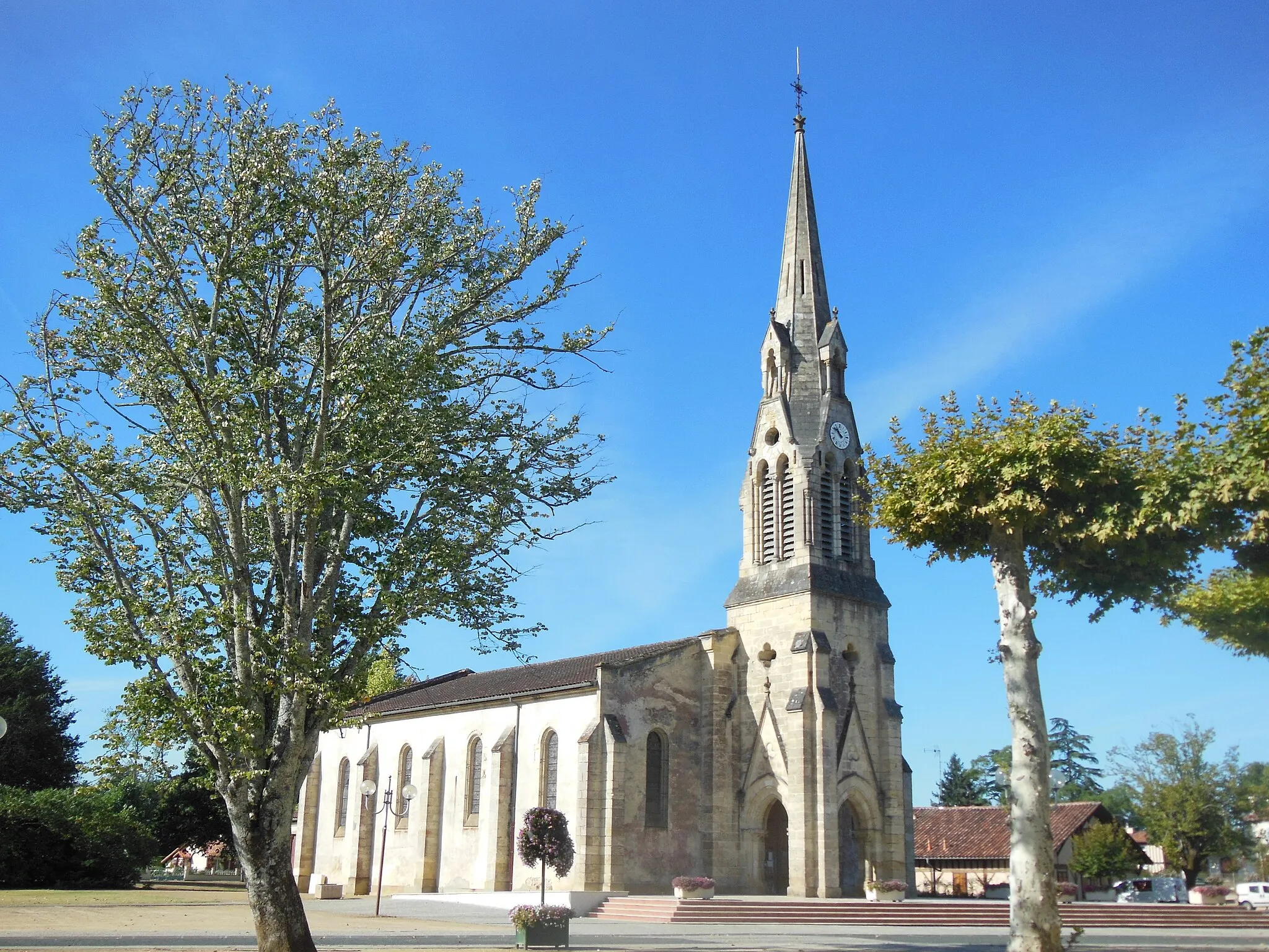 Photo showing: Église Saint-Pierre de Morcenx-Bourg, dans le département français des Landes