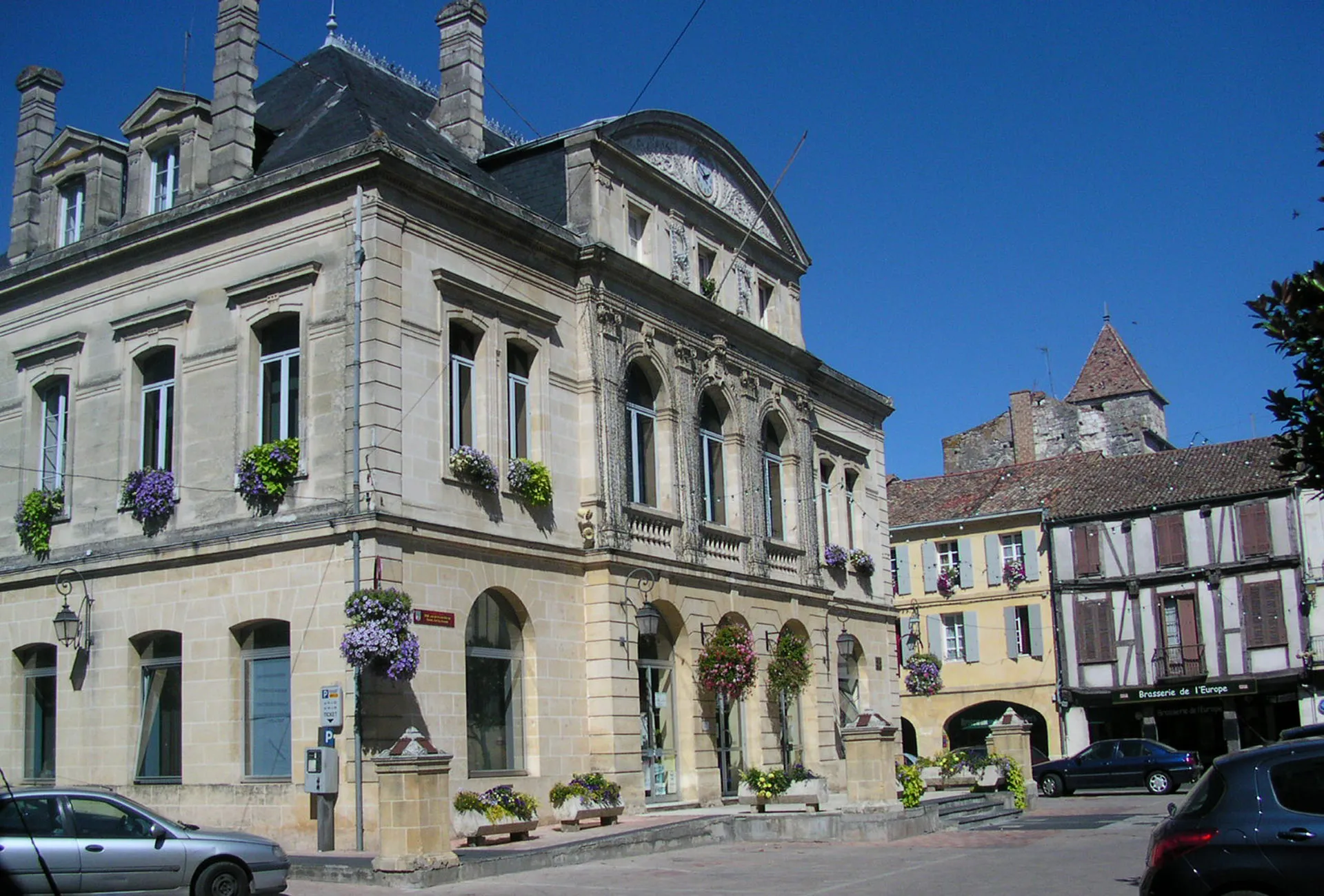 Photo showing: Mairie Ste-Foy-la-Grande