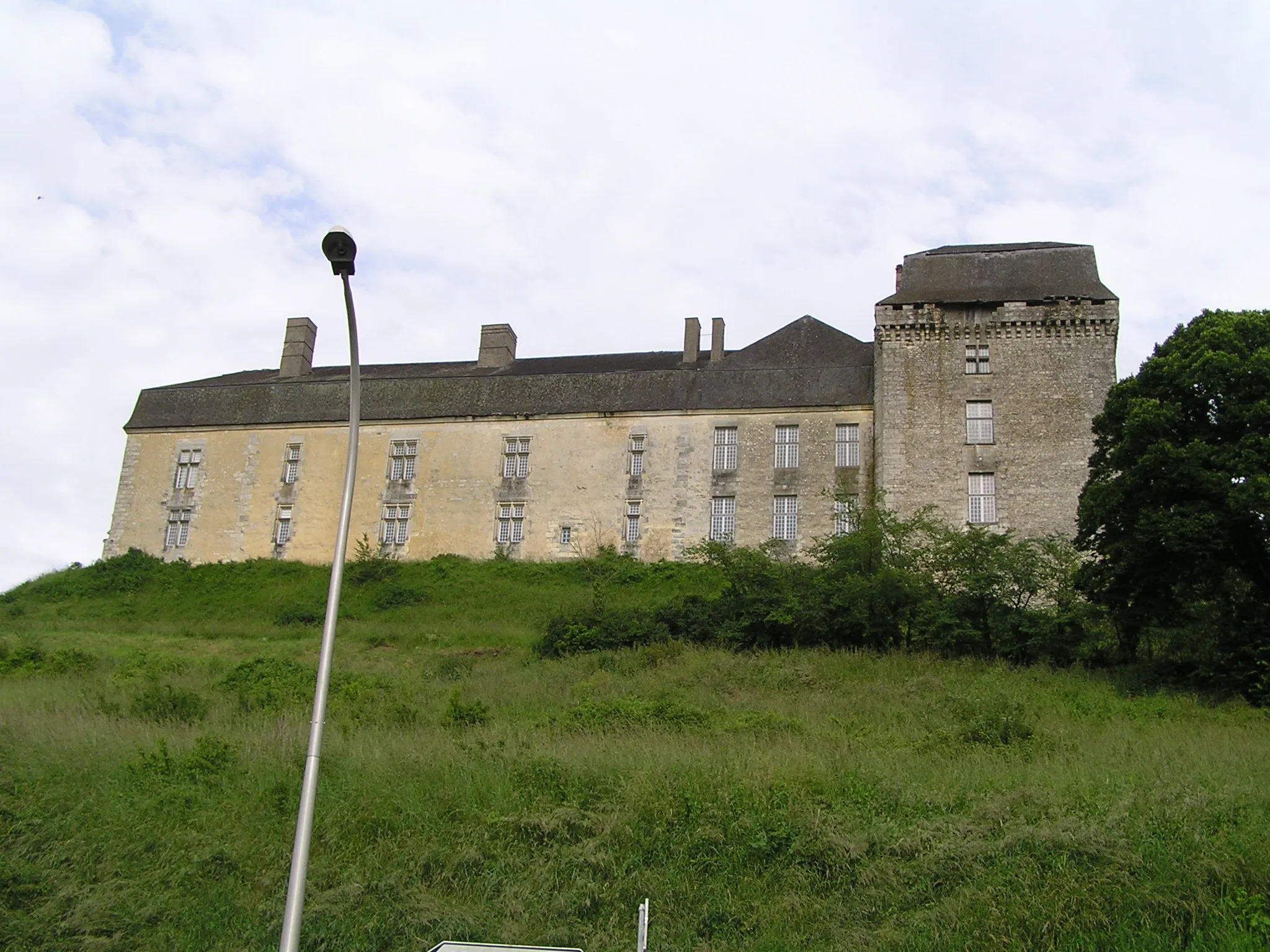 Photo showing: château de Chalais, Charente, France