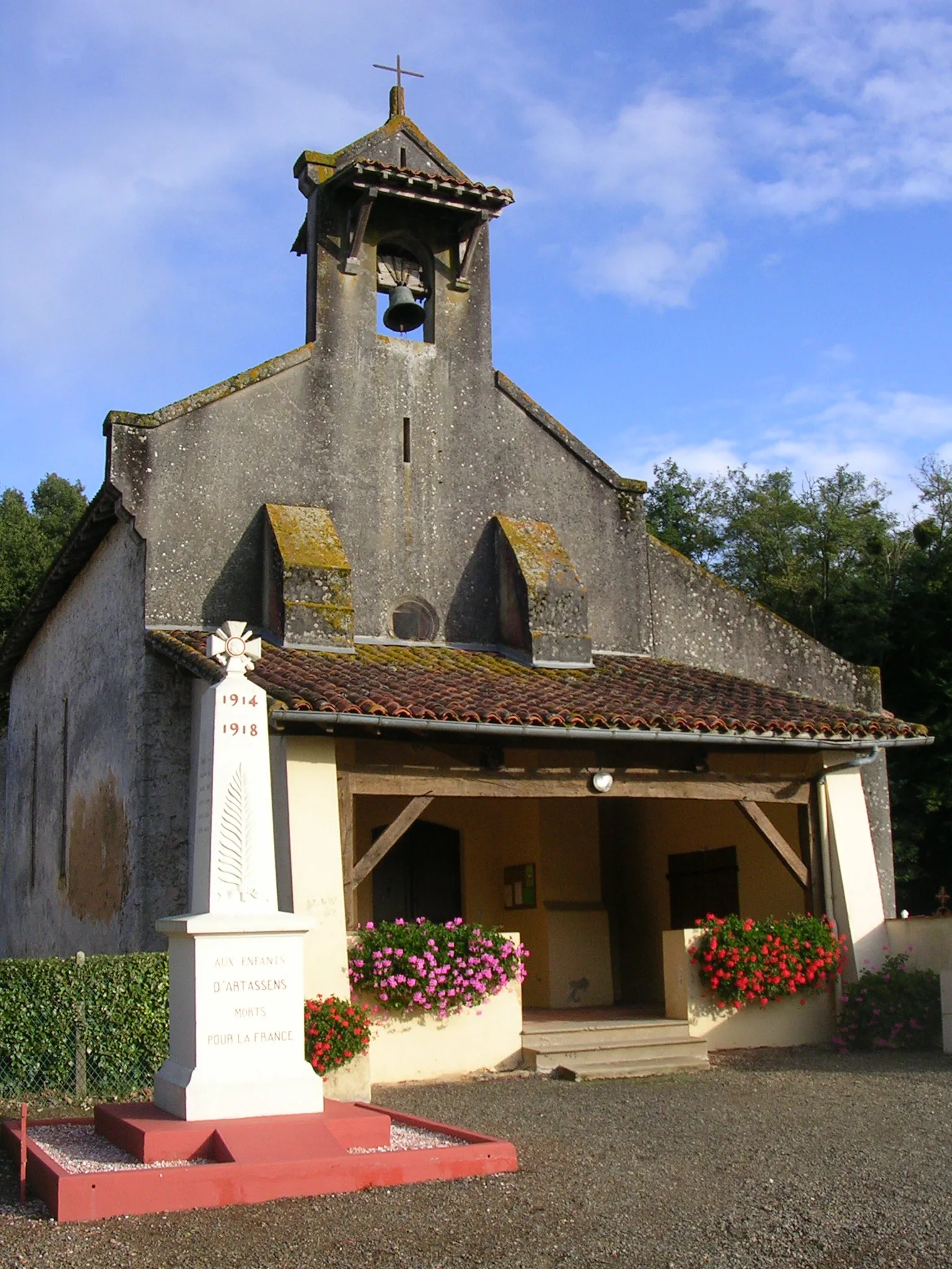 Photo showing: Église Saint-Jean-Baptiste d'Artassenx, dans le département français des Landes