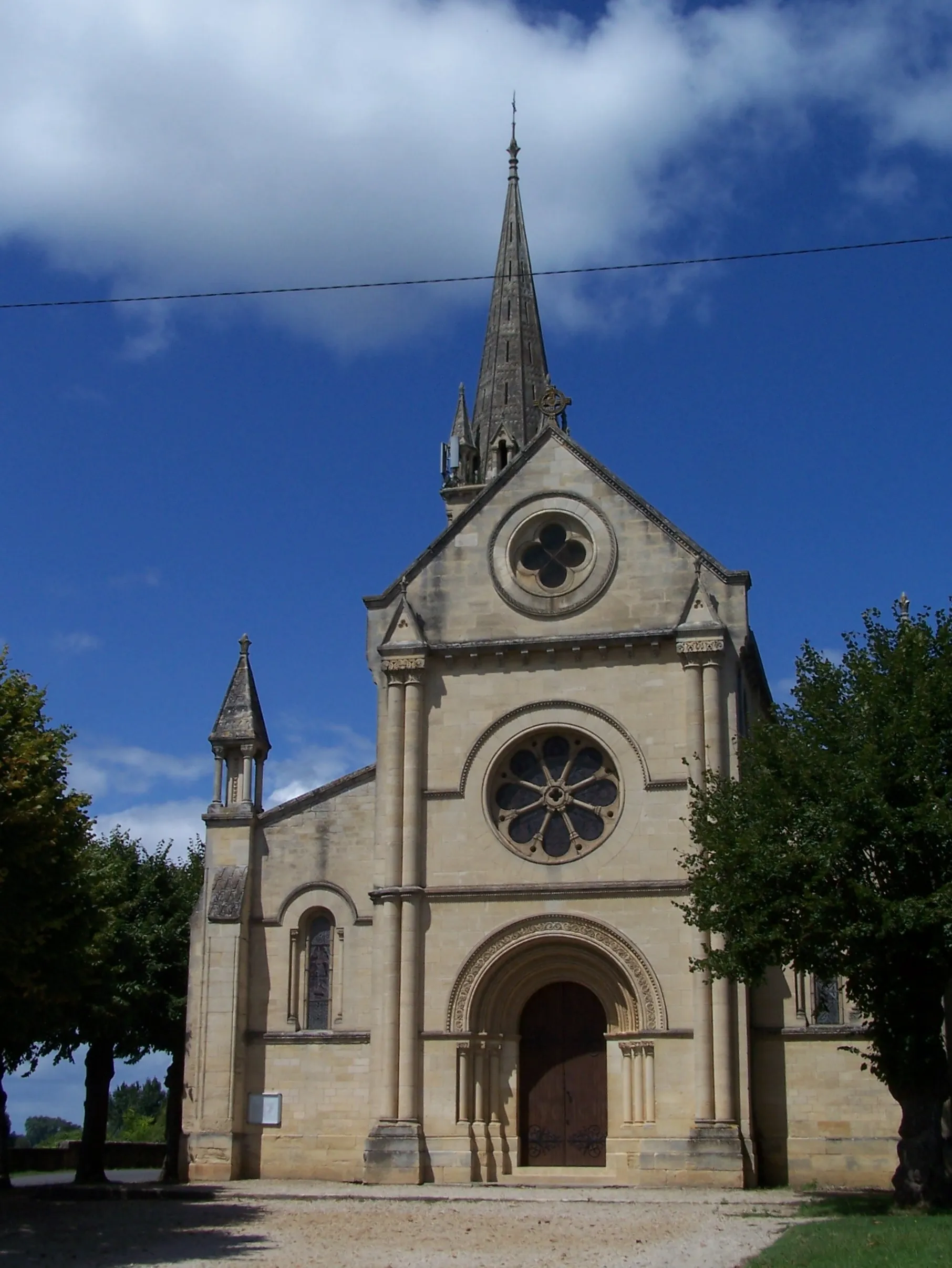 Photo showing: Saint Saturnin church of Béguey (Gironde, France)