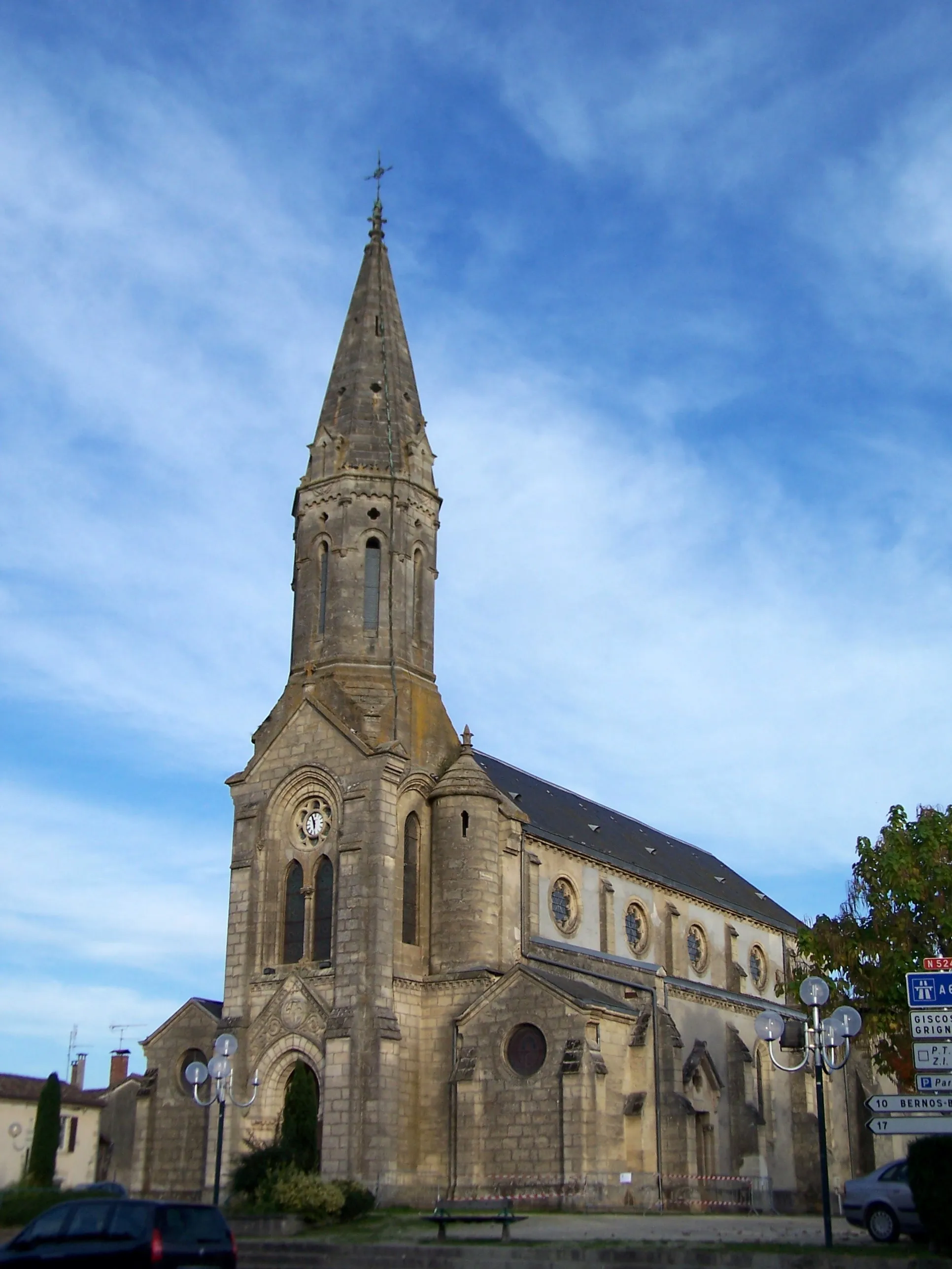 Photo showing: Saint Martin church of Captieux (Gironde, France)