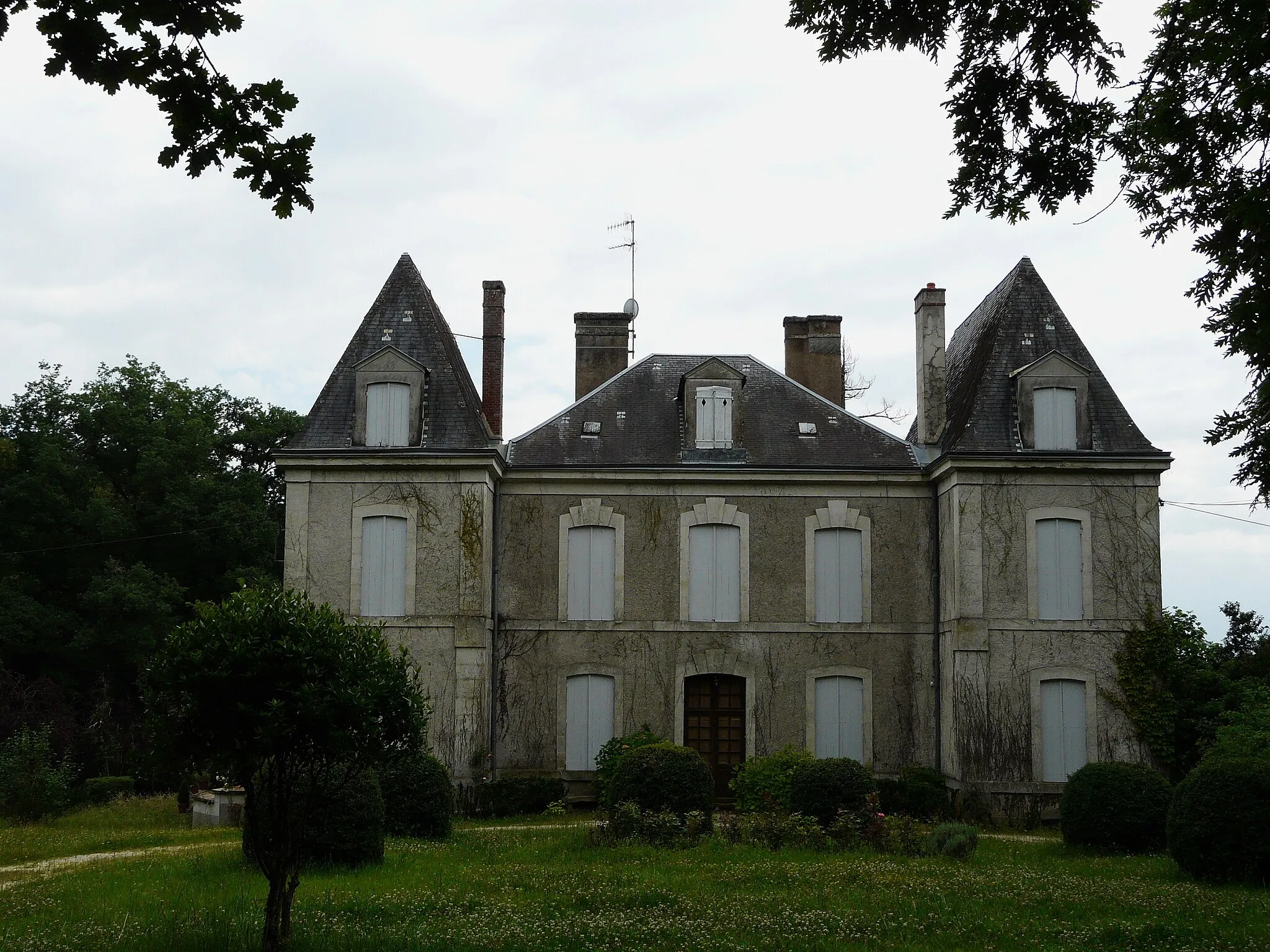 Photo showing: Castel de Lafaye à Atur