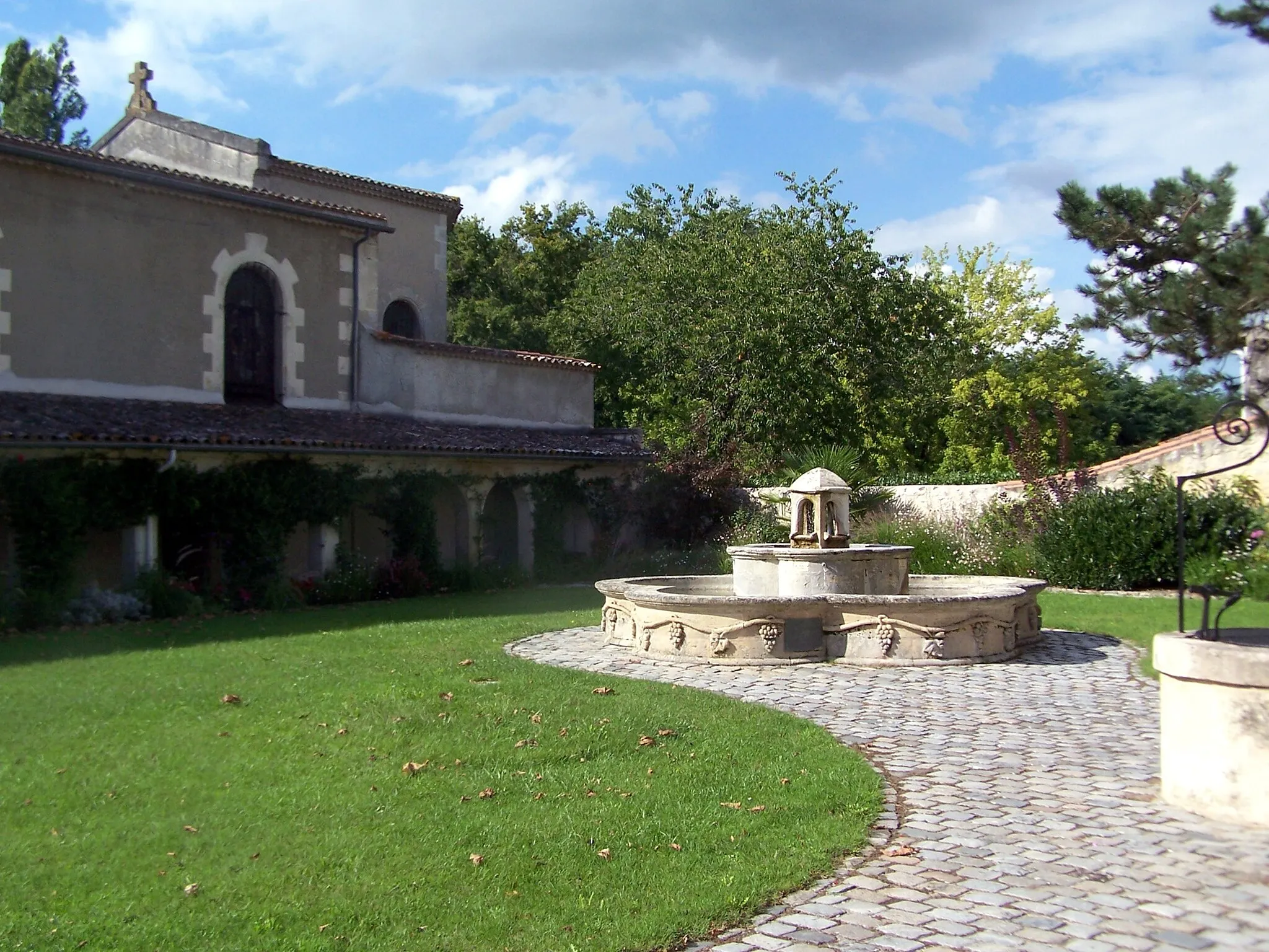 Photo showing: Garden of Saint-Selve) (Gironde, France)