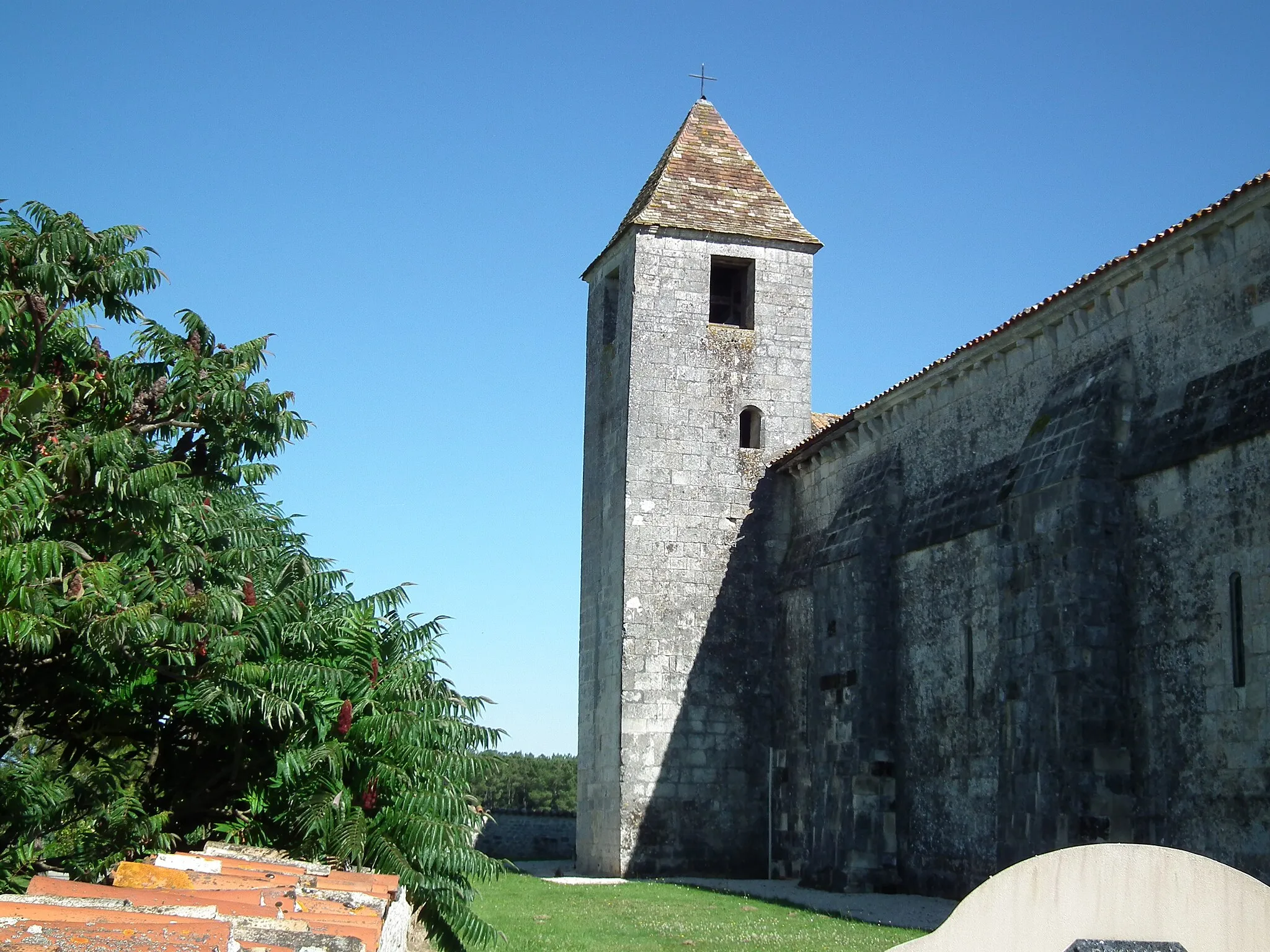 Photo showing: Clocher de l'église d'Agudelle