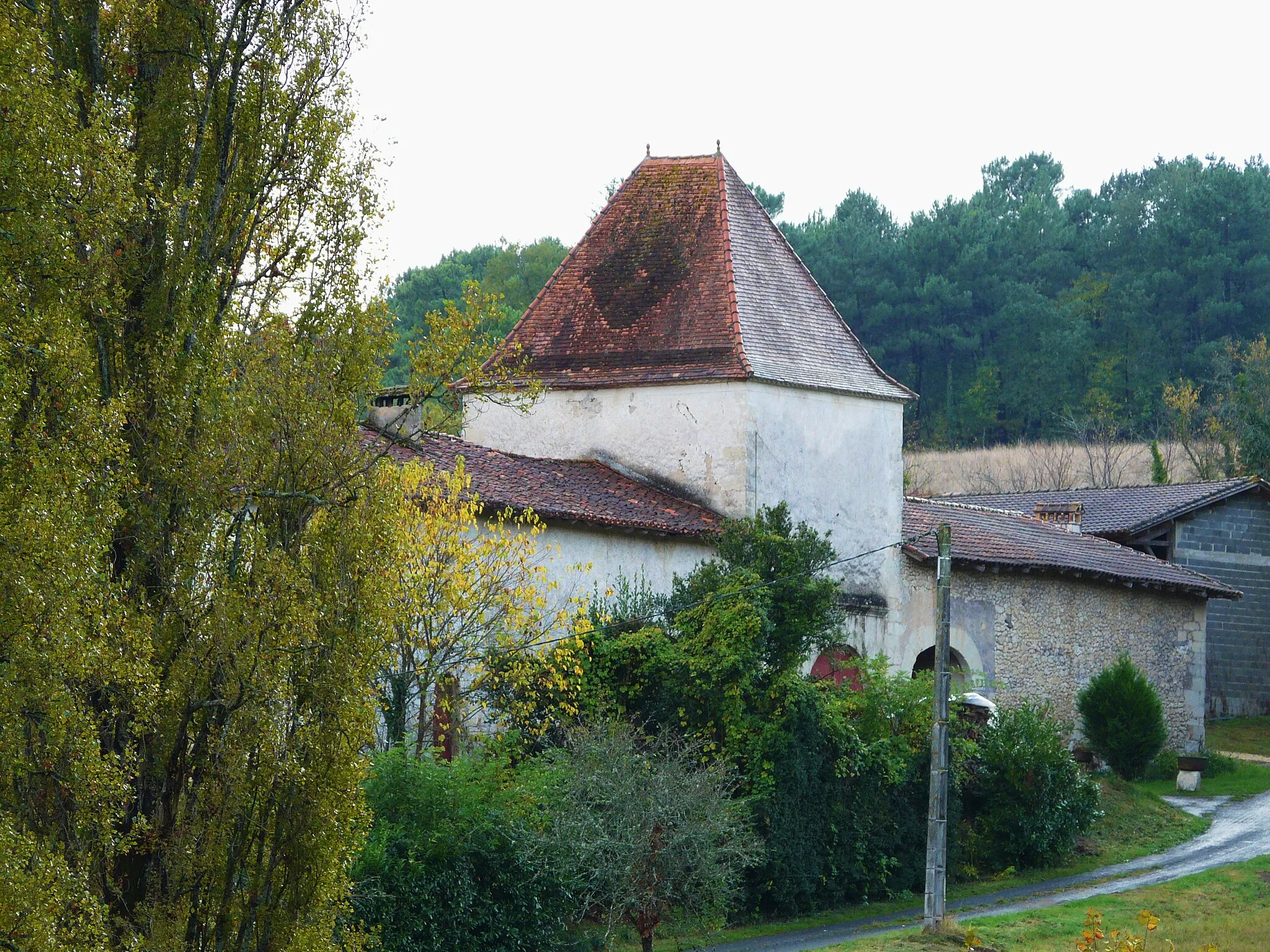 Photo showing: La Benéchie, Mensignac, Dordogne, France