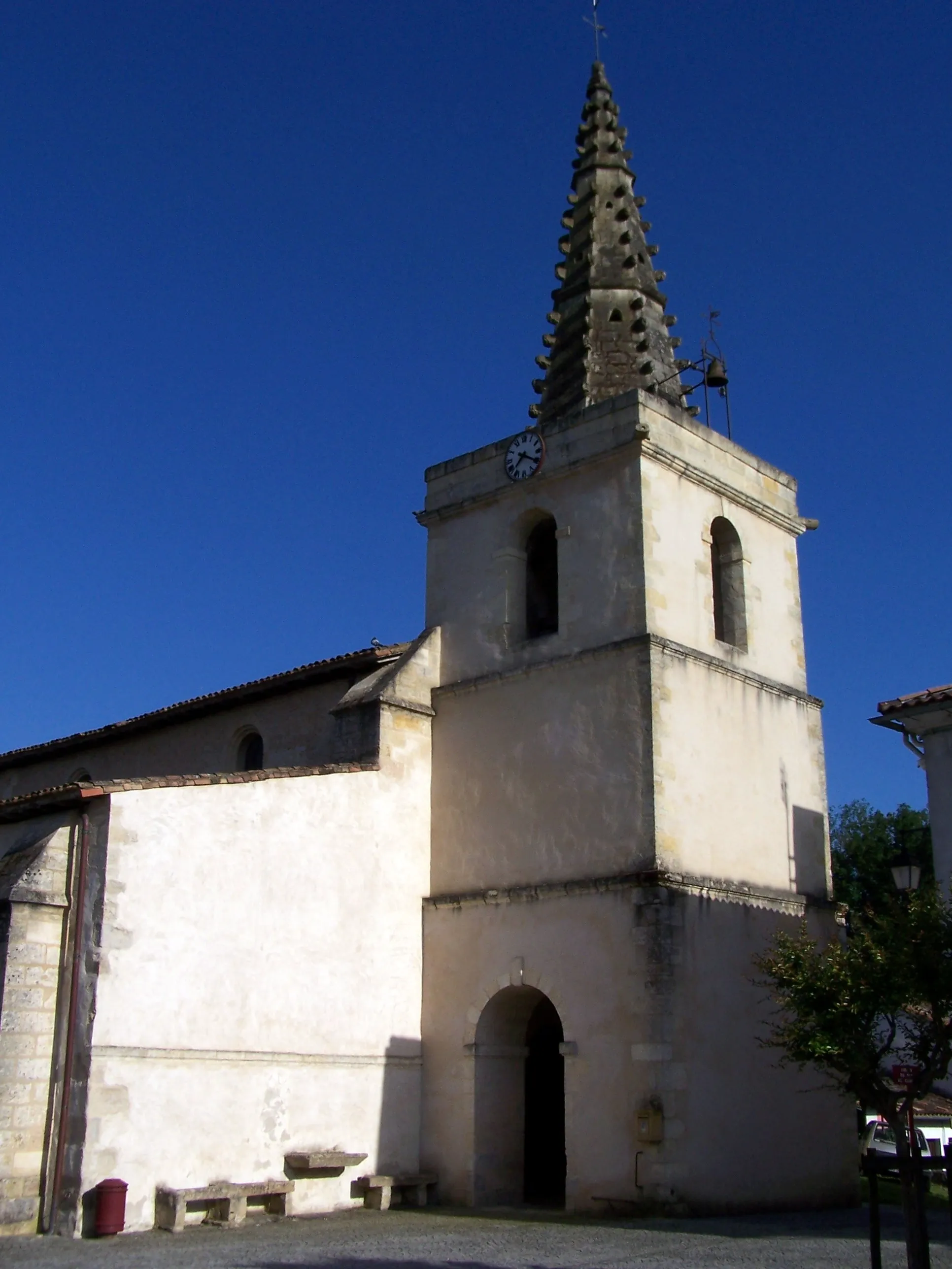 Photo showing: Church of Saint-Michel-de-Rieufret (Gironde, France)