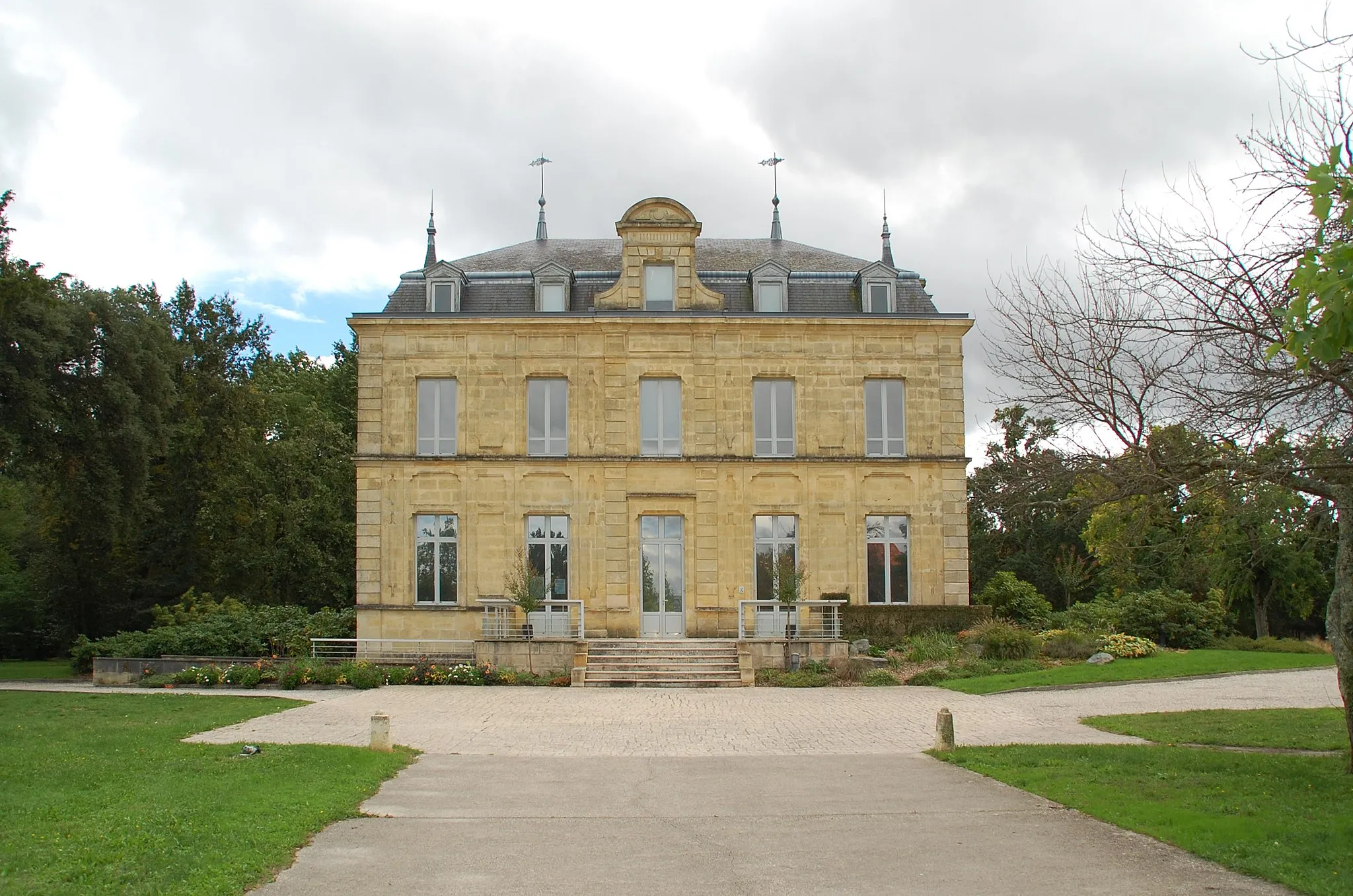 Photo showing: Cazalet Castle, Pessac.