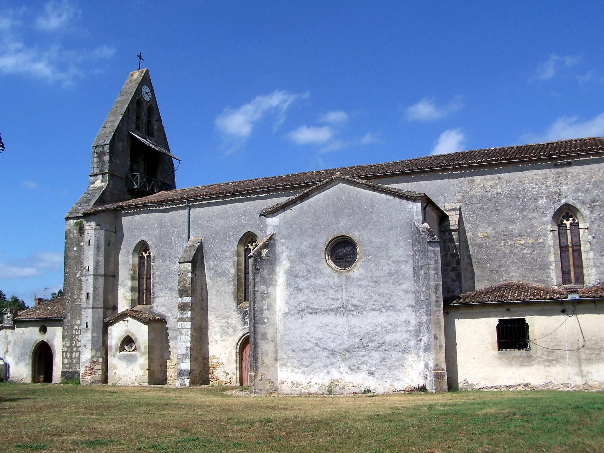 Photo showing: Church Notre-Dame of Lerm-et-Musset (Gironde, France)