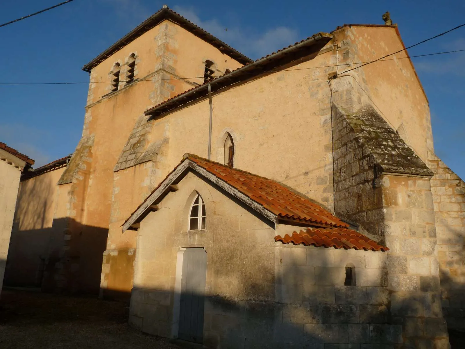 Photo showing: église de Pouillac, Charente-Maritime, France