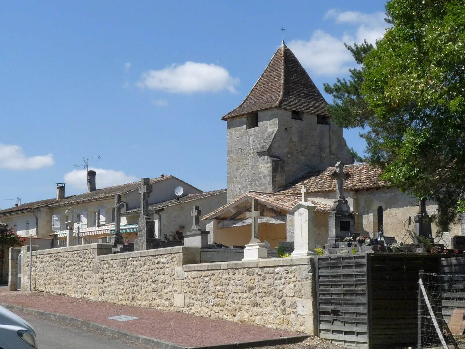 Photo showing: Tarnès, Gironde, France