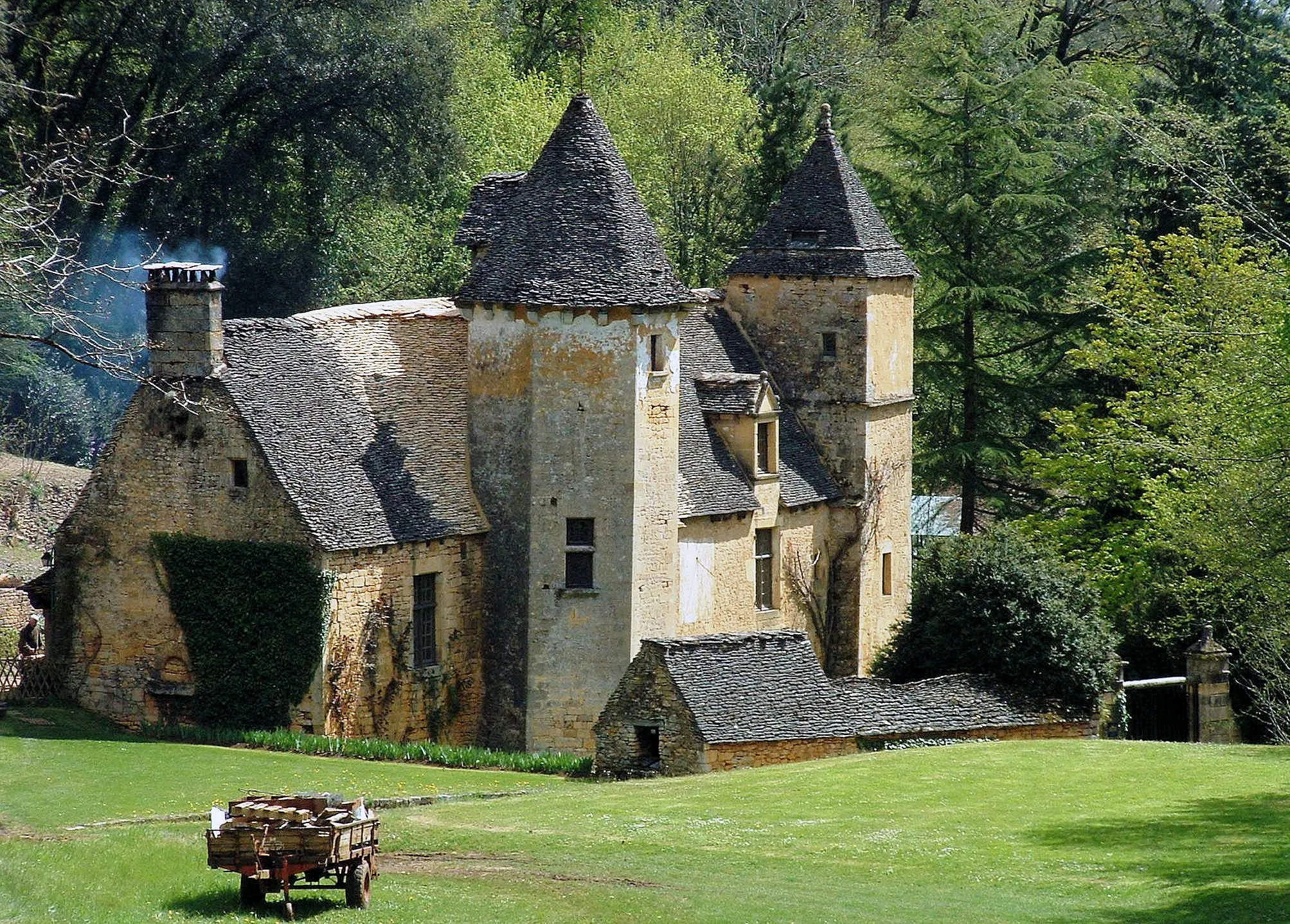 Photo showing: Saint-Crépin-et-Carlucet - Château de Cipières