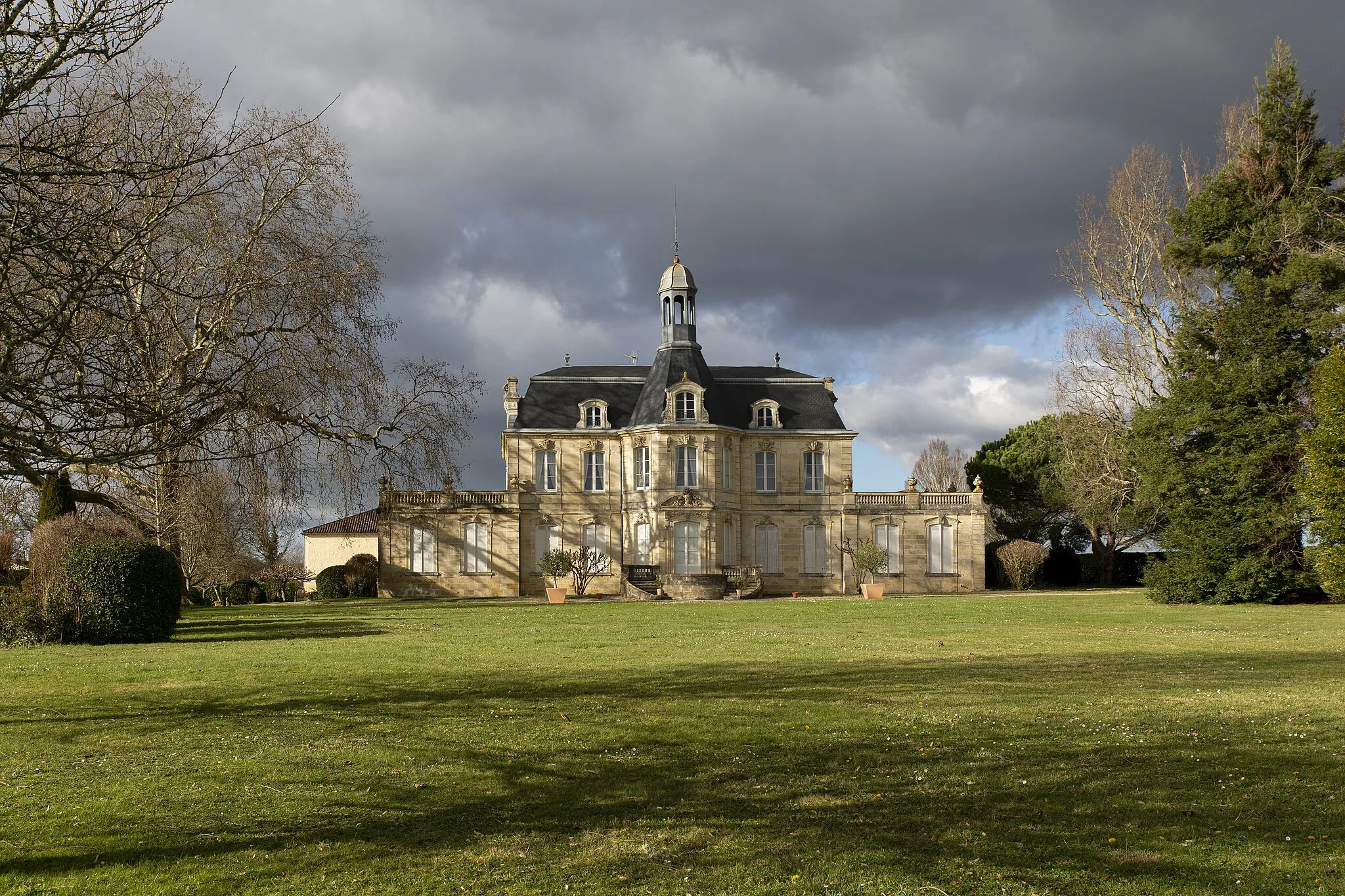 Photo showing: Château Fonréau
(gasc. Casteth Houn Reau)