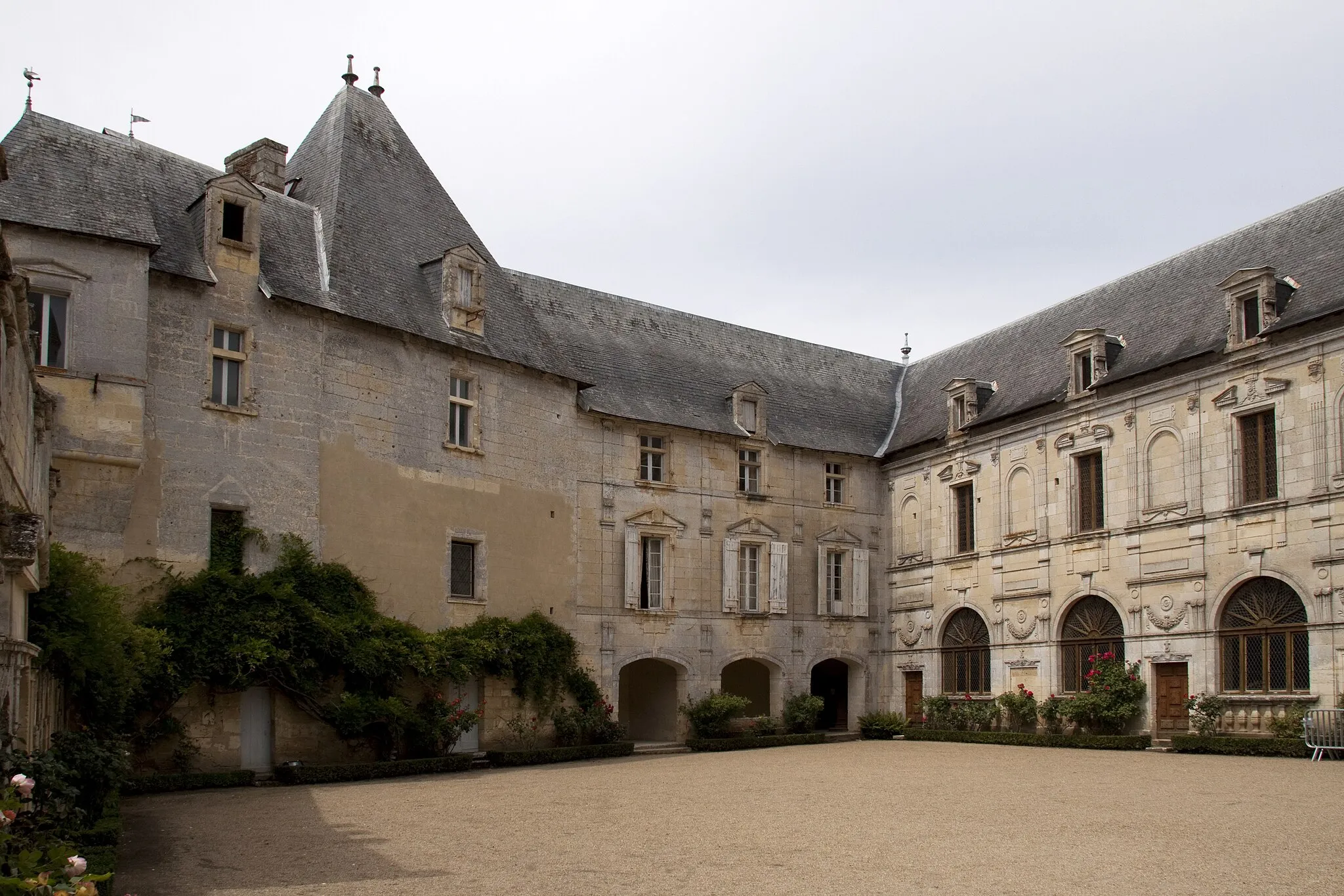 Photo showing: Chateau de Vayres