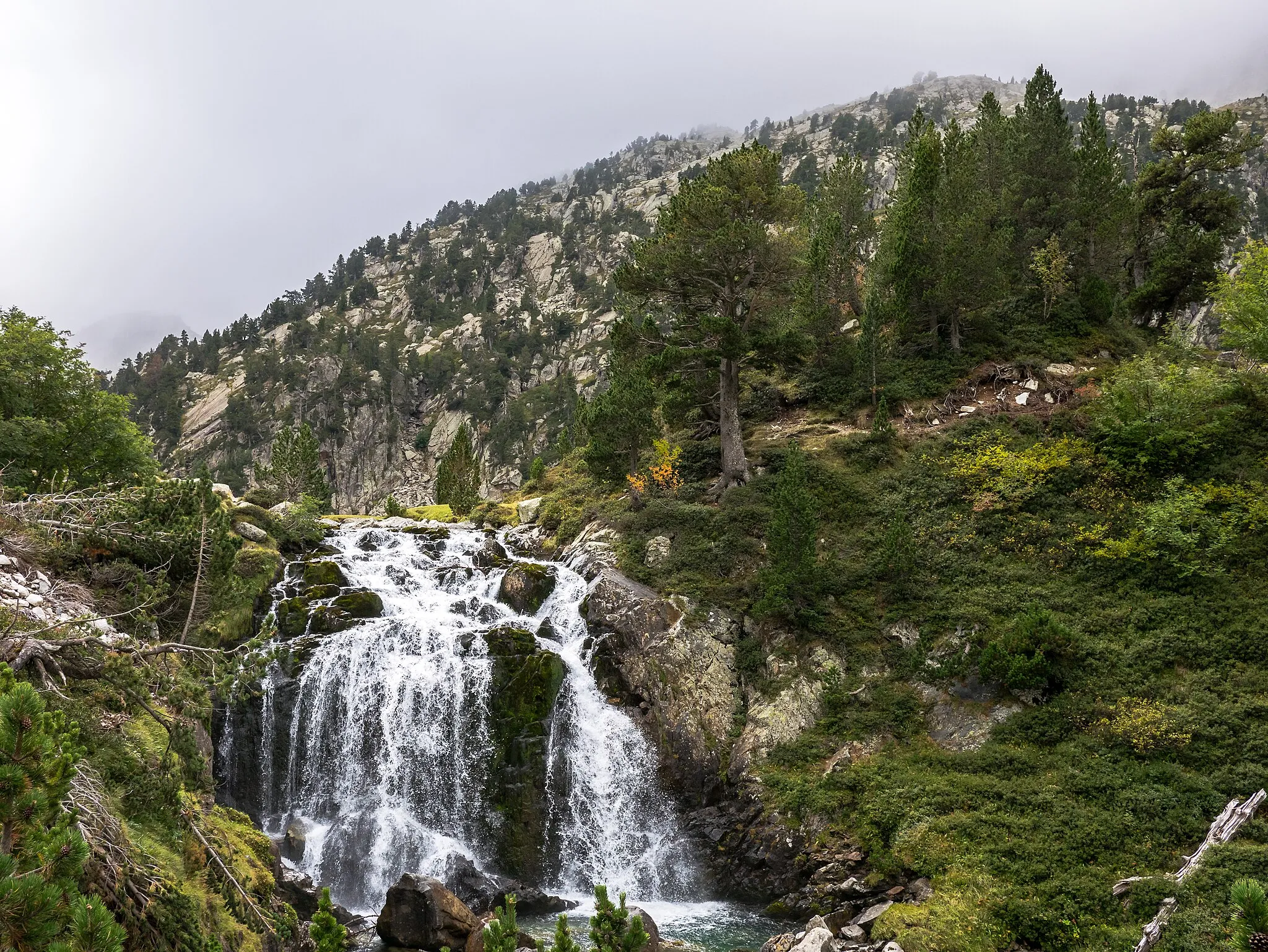 Photo showing: Forau de Aigualluts, waterfall. Huesca, Aragon, Spain