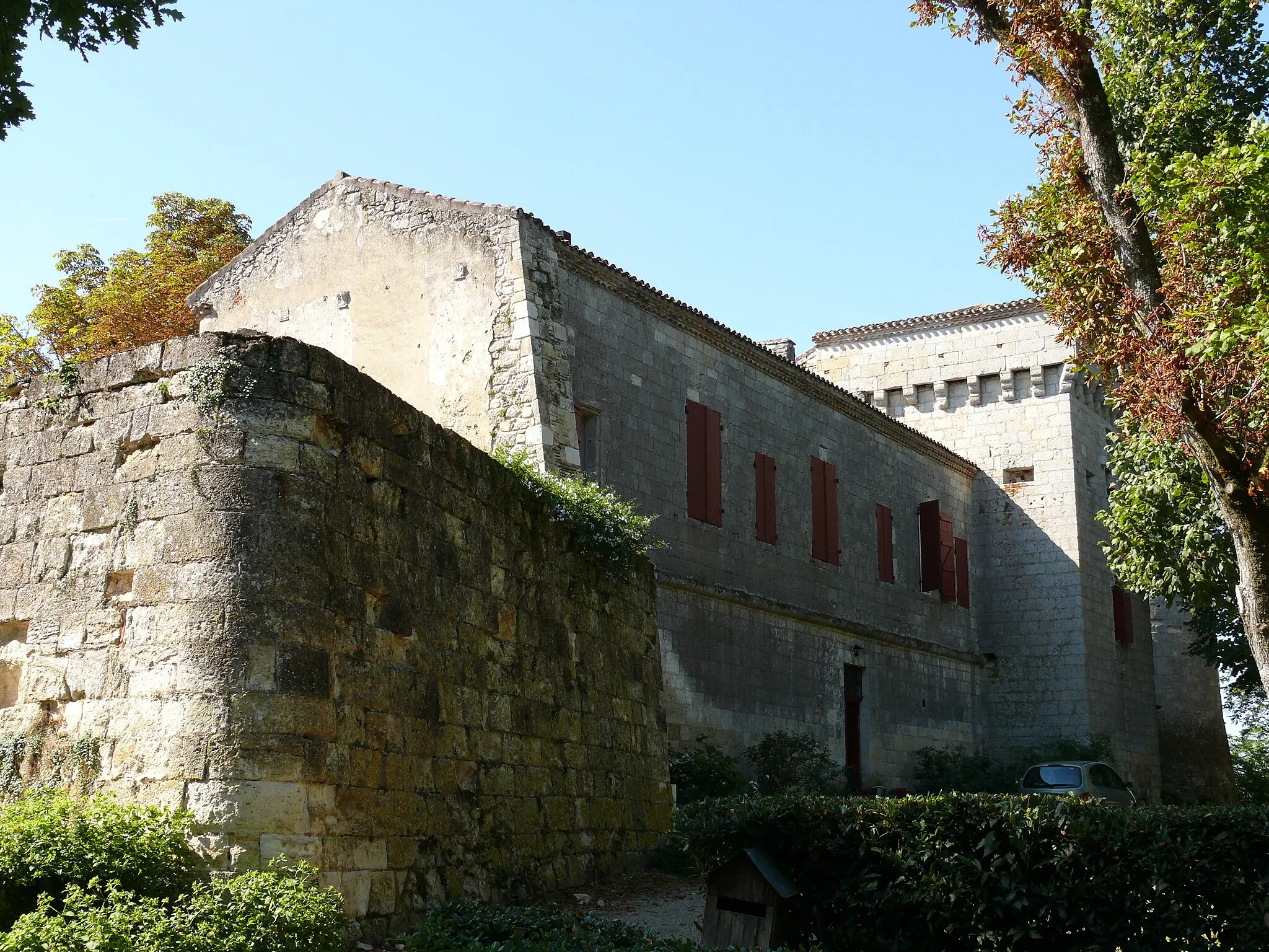 Photo showing: Estillac - Château - Front nord