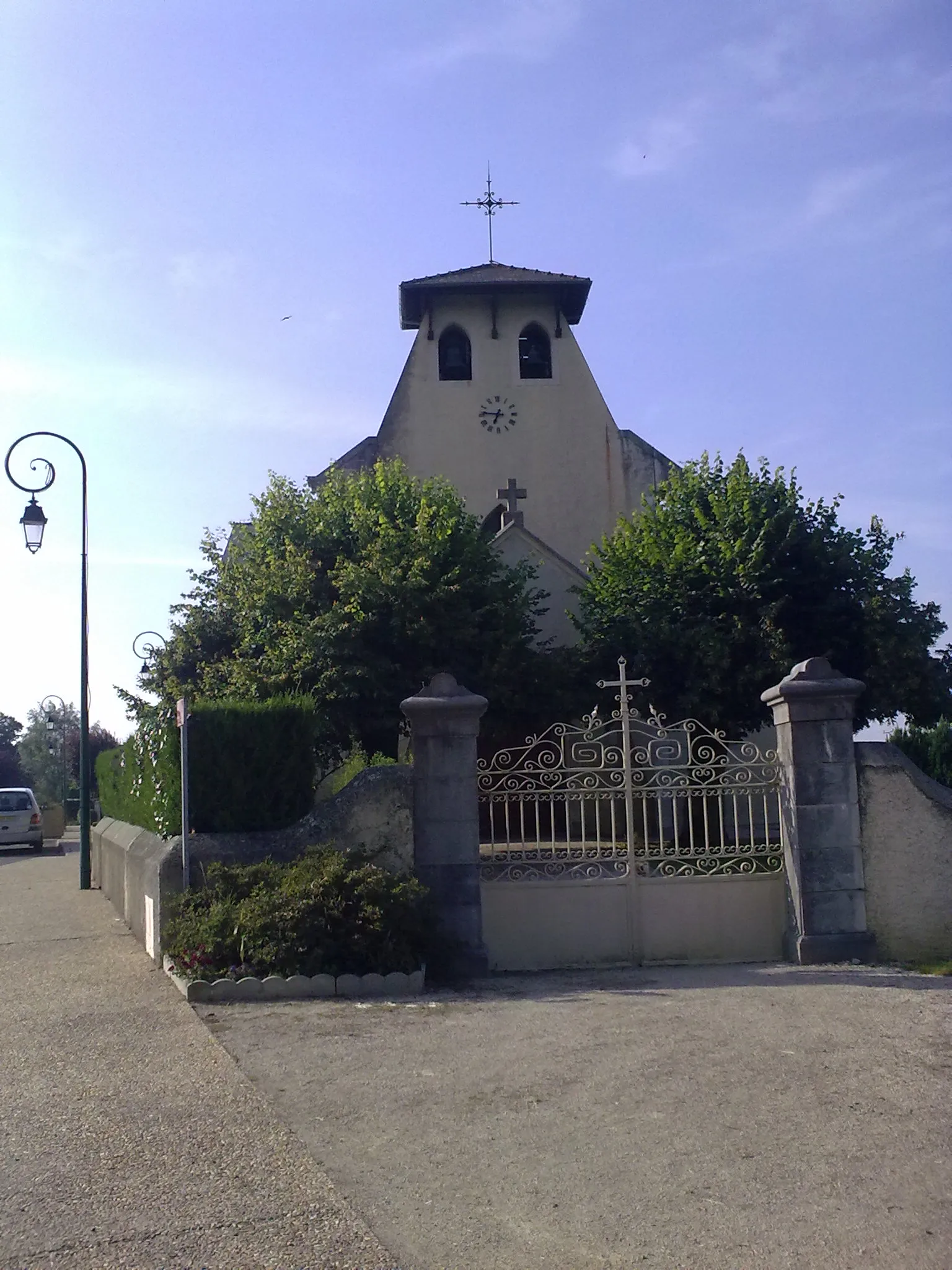 Photo showing: Eglise de Saint-Castin.