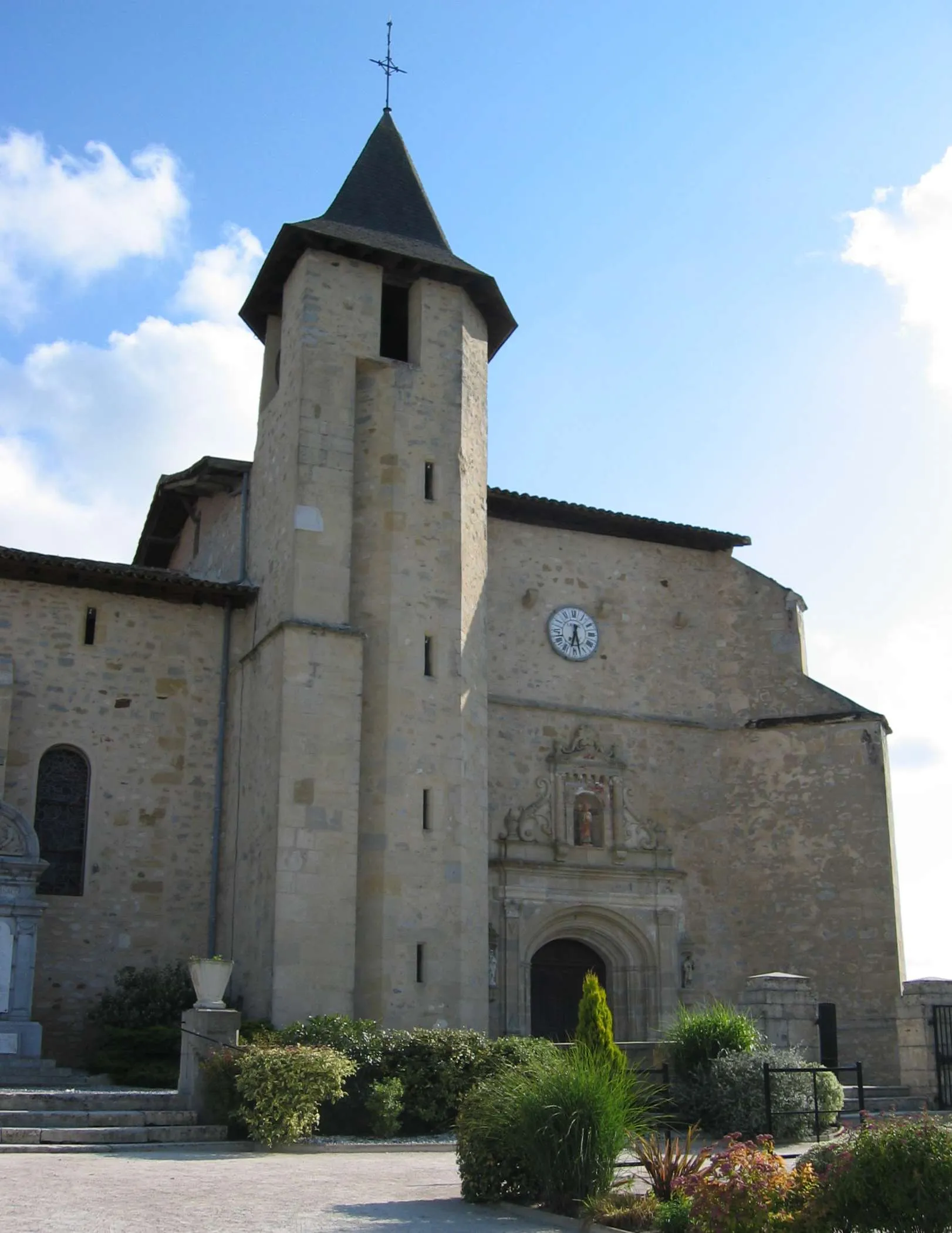 Photo showing: Church of Saint-Jean-de-Marsacq (France - Landes)