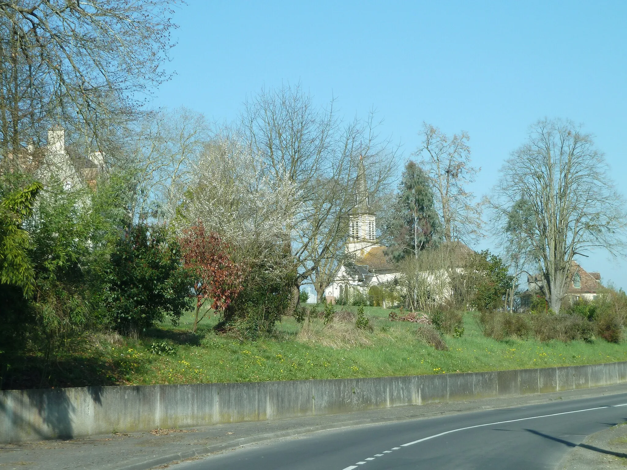 Photo showing: Église de Laà-Mondrans