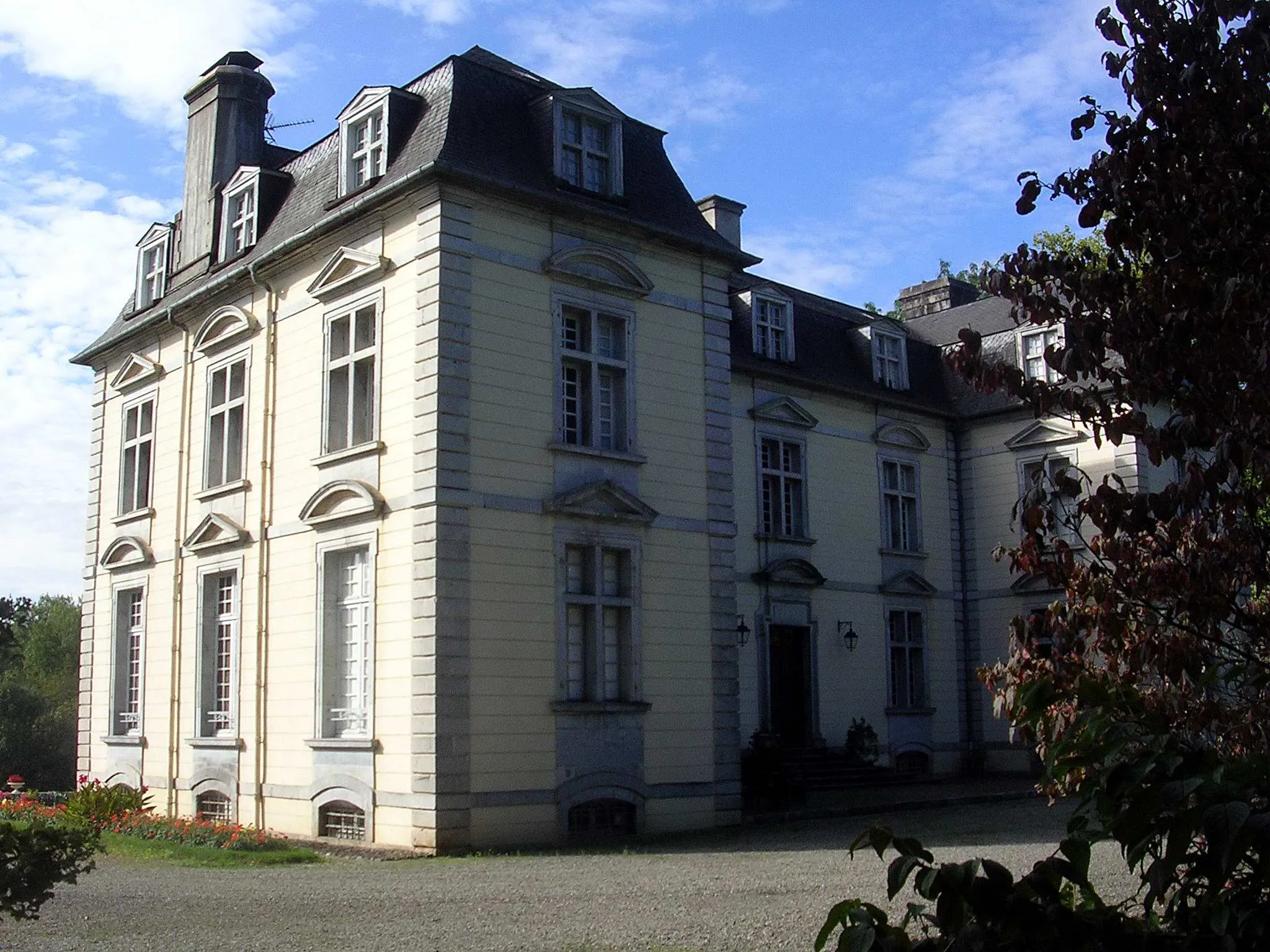 Photo showing: Château de Trois-Villes