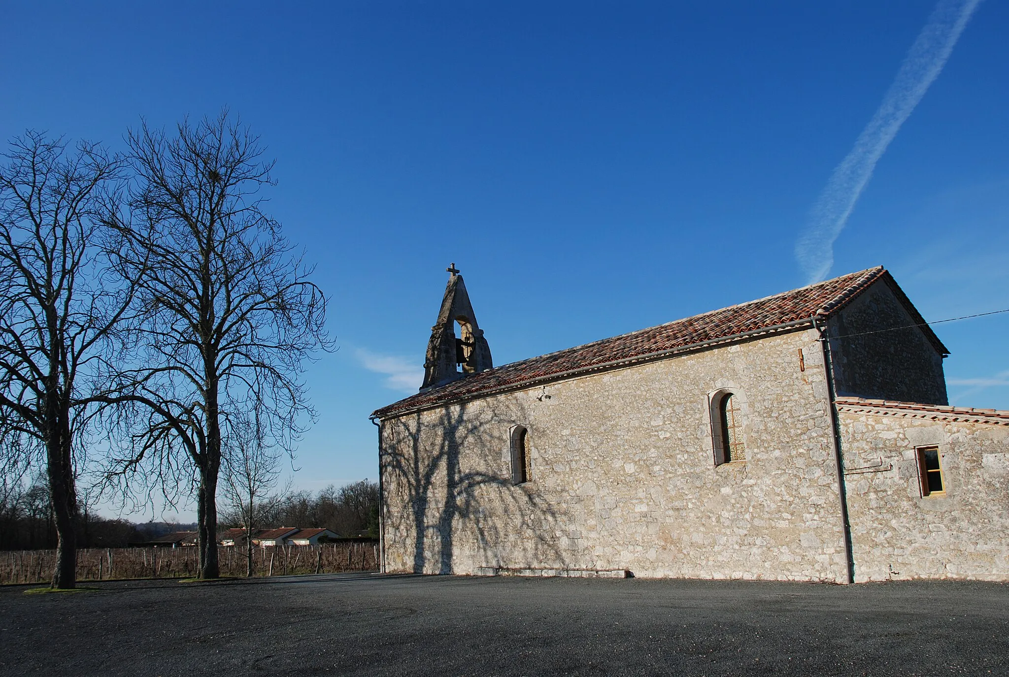 Photo showing: La Roquille Church