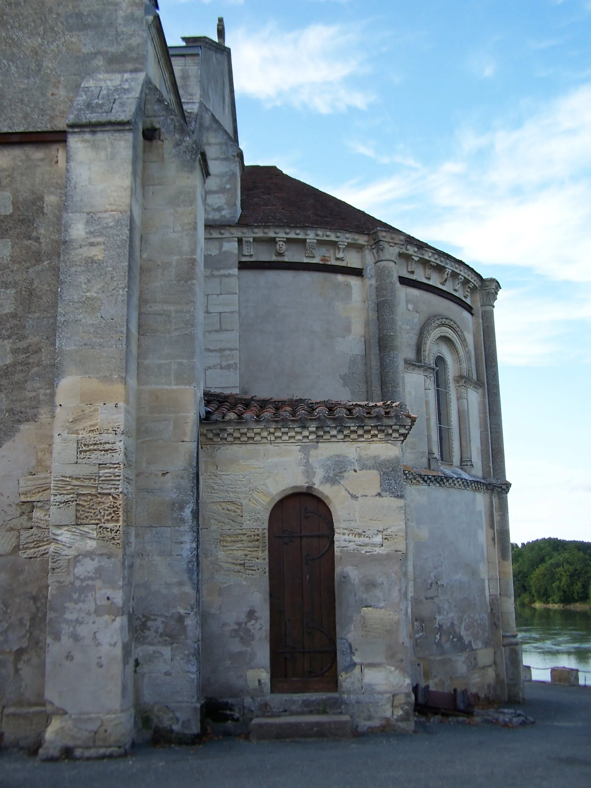 Photo showing: Saint Leodegar church of Couthures-sur-Garonne (Lot-et-Garonne, France)