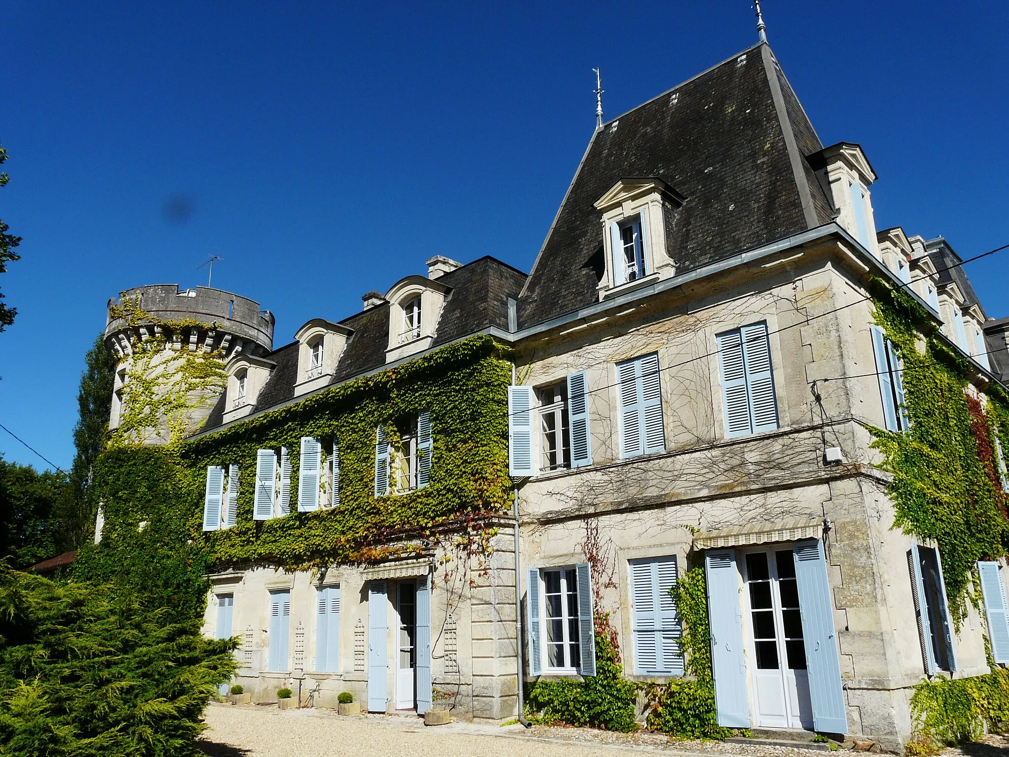 Photo showing: Château de Lalande à Annesse-et-Beaulieu, Dordogne, France