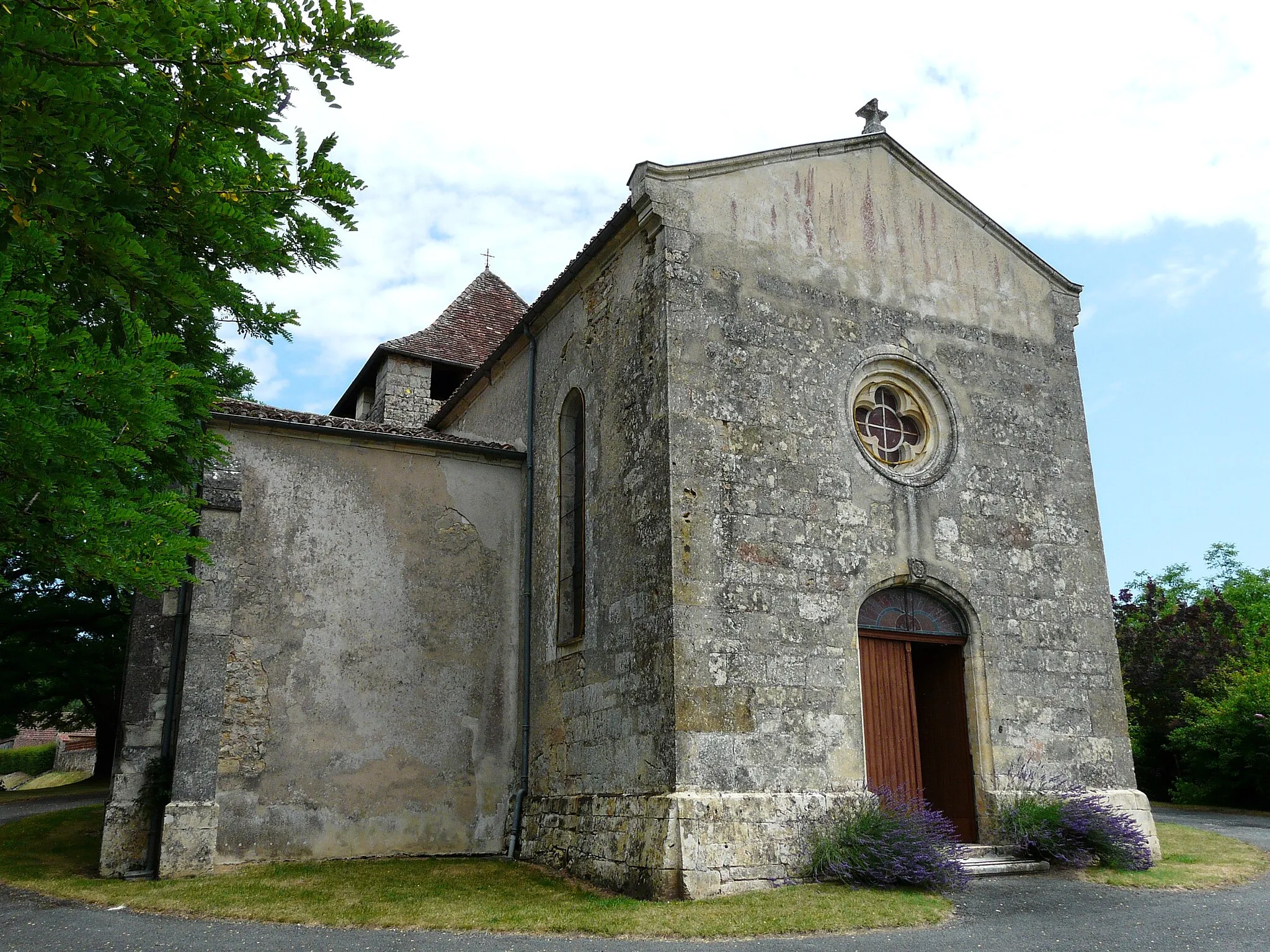 Photo showing: L'église Saint-Jean Baptiste, Saint-Jean-d'Eyraud, Dordogne, France