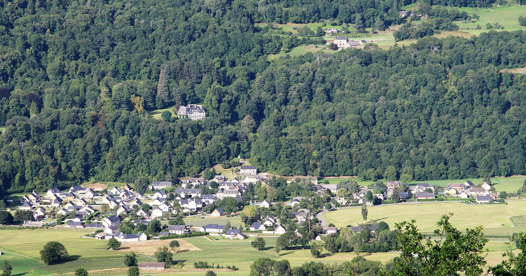 Photo showing: Adast (Hautes-Pyrénées)